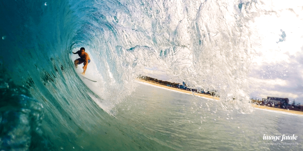 Plotagraph_Image_Fatale_Agency_surfer (1000px, 25fps).gif