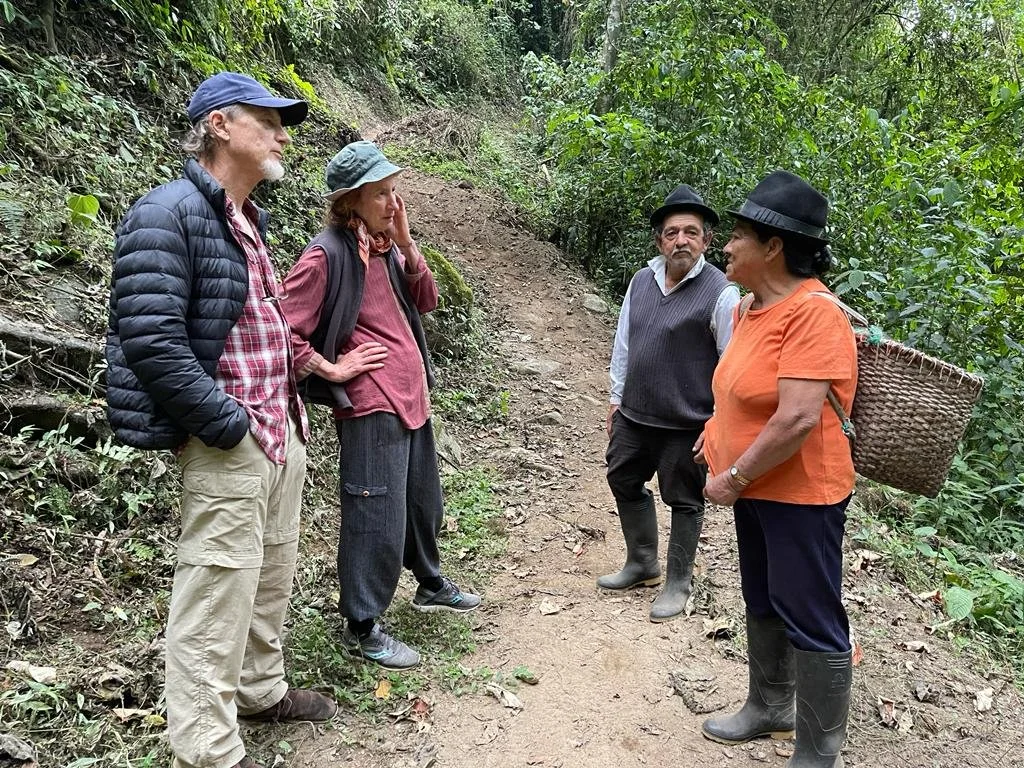 Interculturality as Cultivating Humility to Cultural Differences: Teachings from Leonore Cavallero