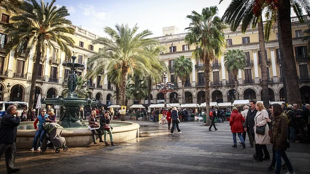 barcelona square.jpg