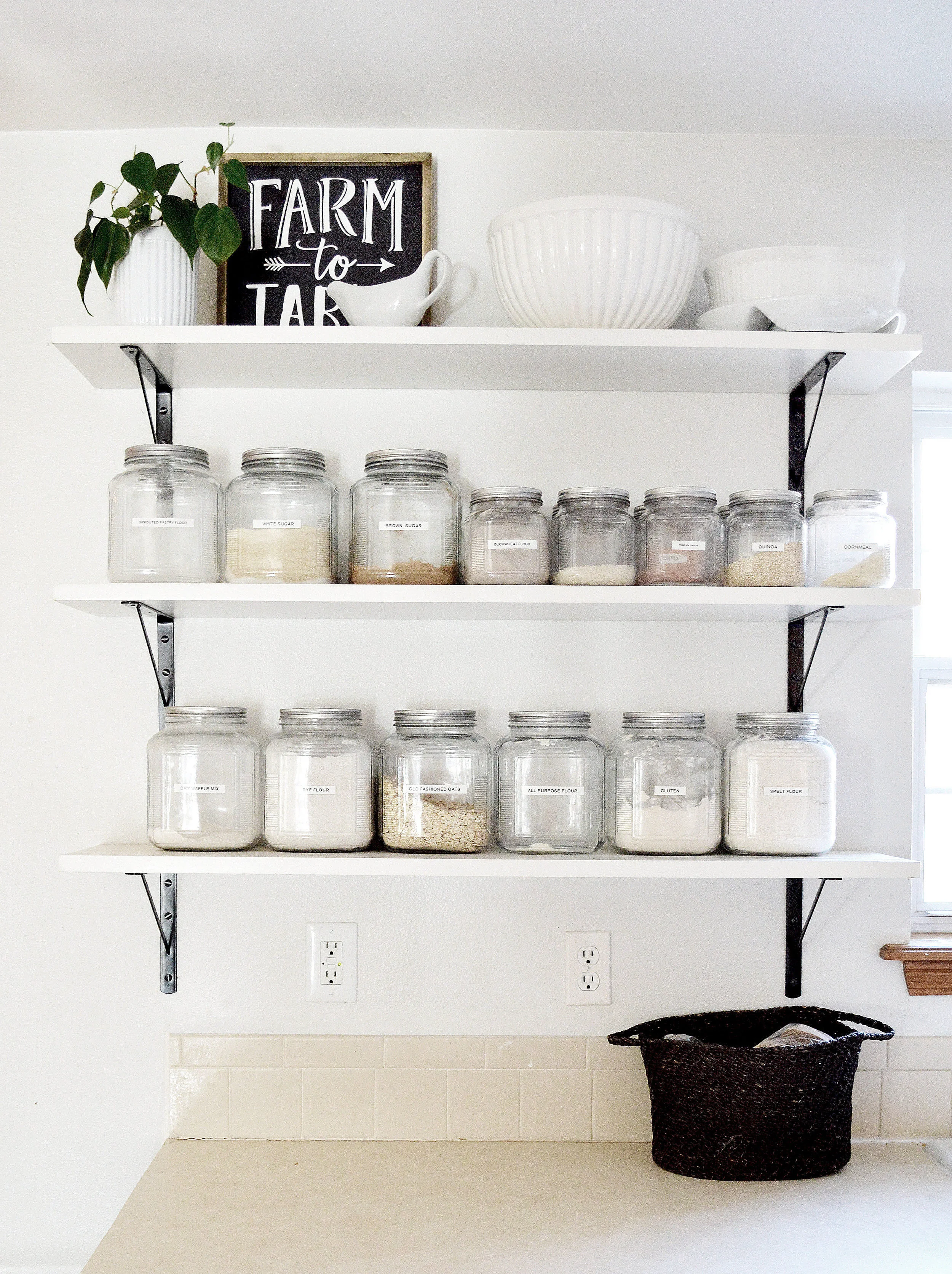 kitchenshelves3.jpg