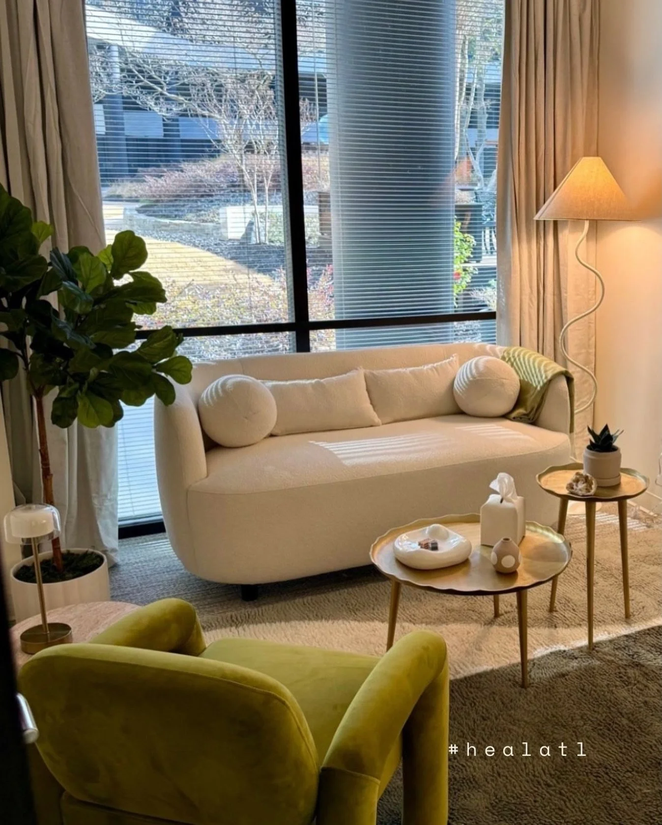 A new week begins at Heal ATL&hellip;
your seat is ready, your story is welcome, and your healing matters. ✨

Need support with your mental health? Reach out to us!
Find our information in our bio!