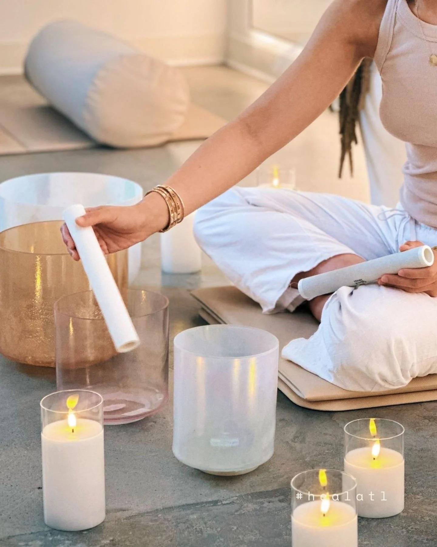 ✨Join us Friday!

✨Sound baths support regulation by gently guiding the body out of survival mode and into rest, safety, and connection.

✨ Next RESET: BREATHWORK + ALCHEMY SOUNDBATH, March 27th &bull; Join this intimate class at The Space by HealATL