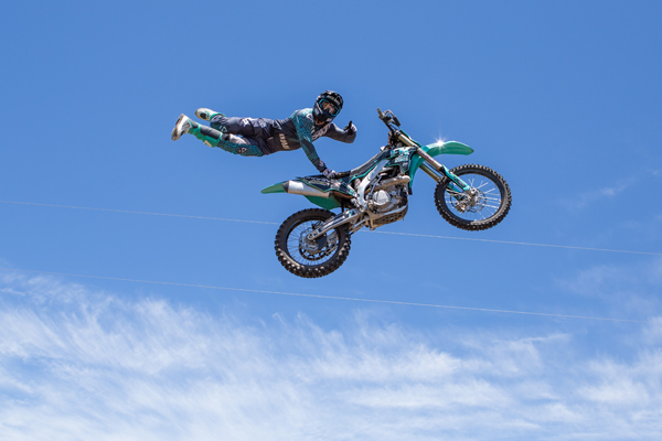FREEFORM_EVENTS_FLIGHT.jpg