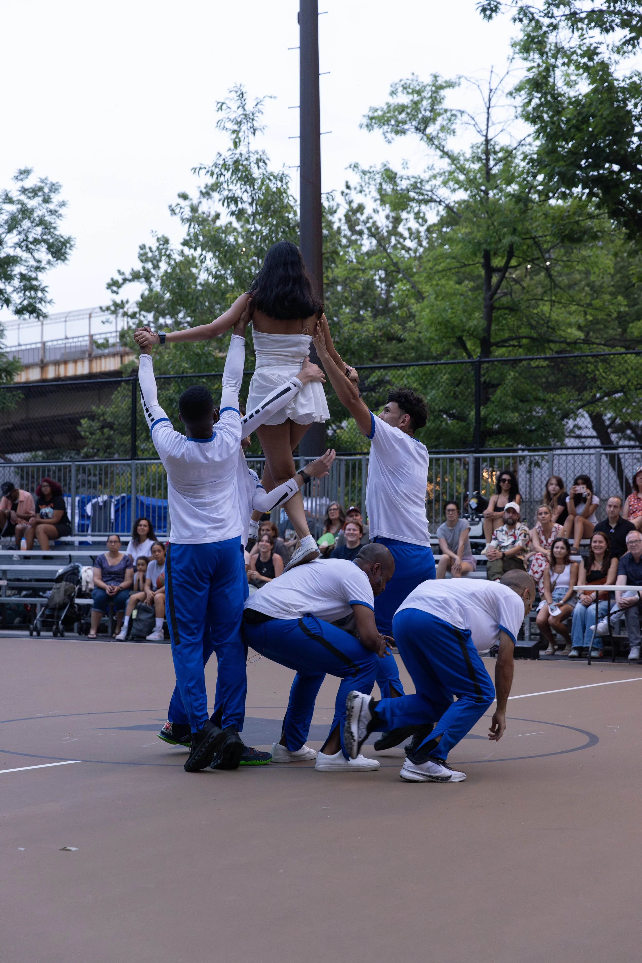 bounce_a_basketball_opera_2025--2.jpg
