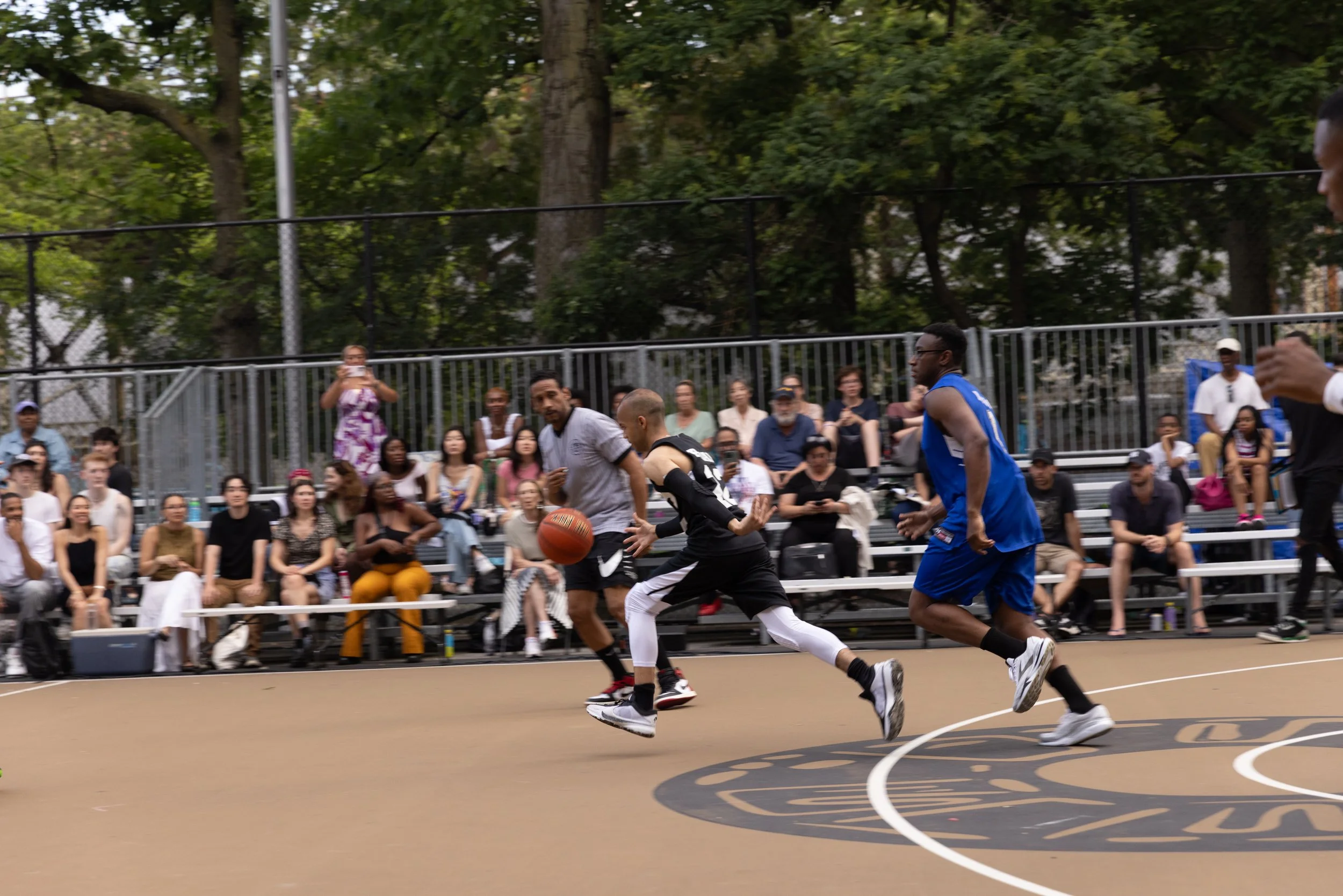 bounce_a_basketball_opera_2025-7196.jpg