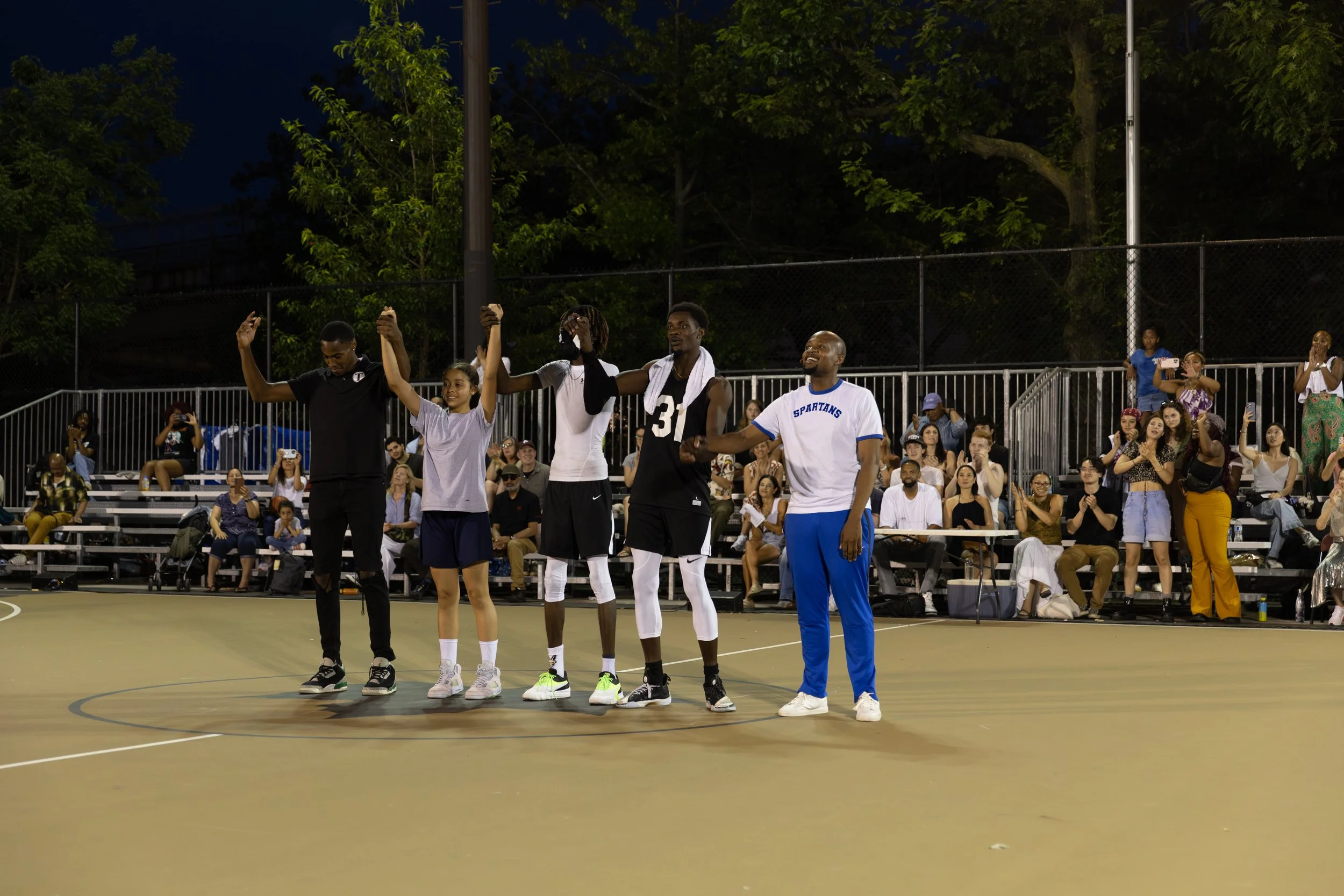 bounce_a_basketball_opera_2025--6.jpg