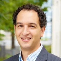 Lecturer Dr Jonathan Kotlieb