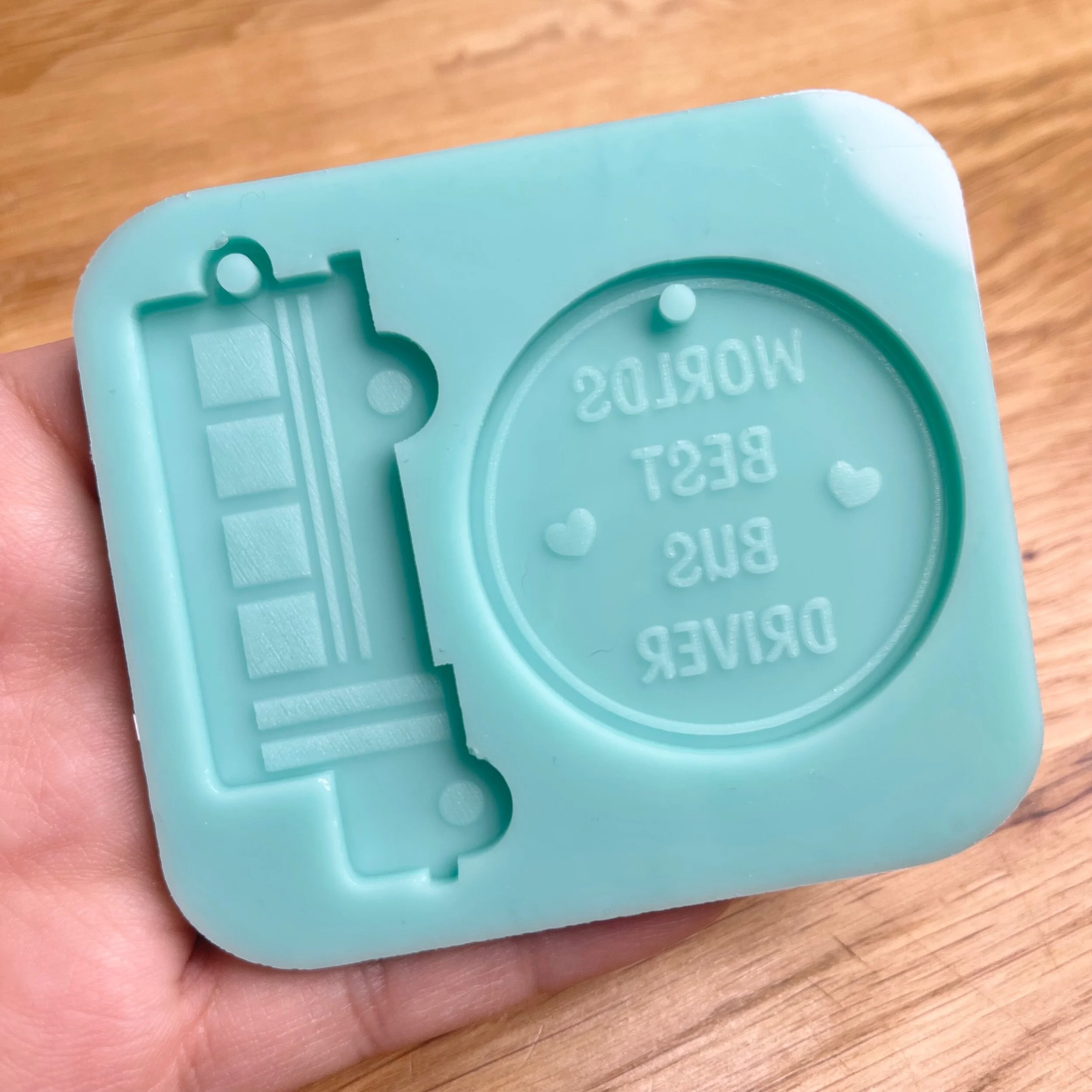 43CDA133-4125-4A0B-A93C-8C59B4FC741C