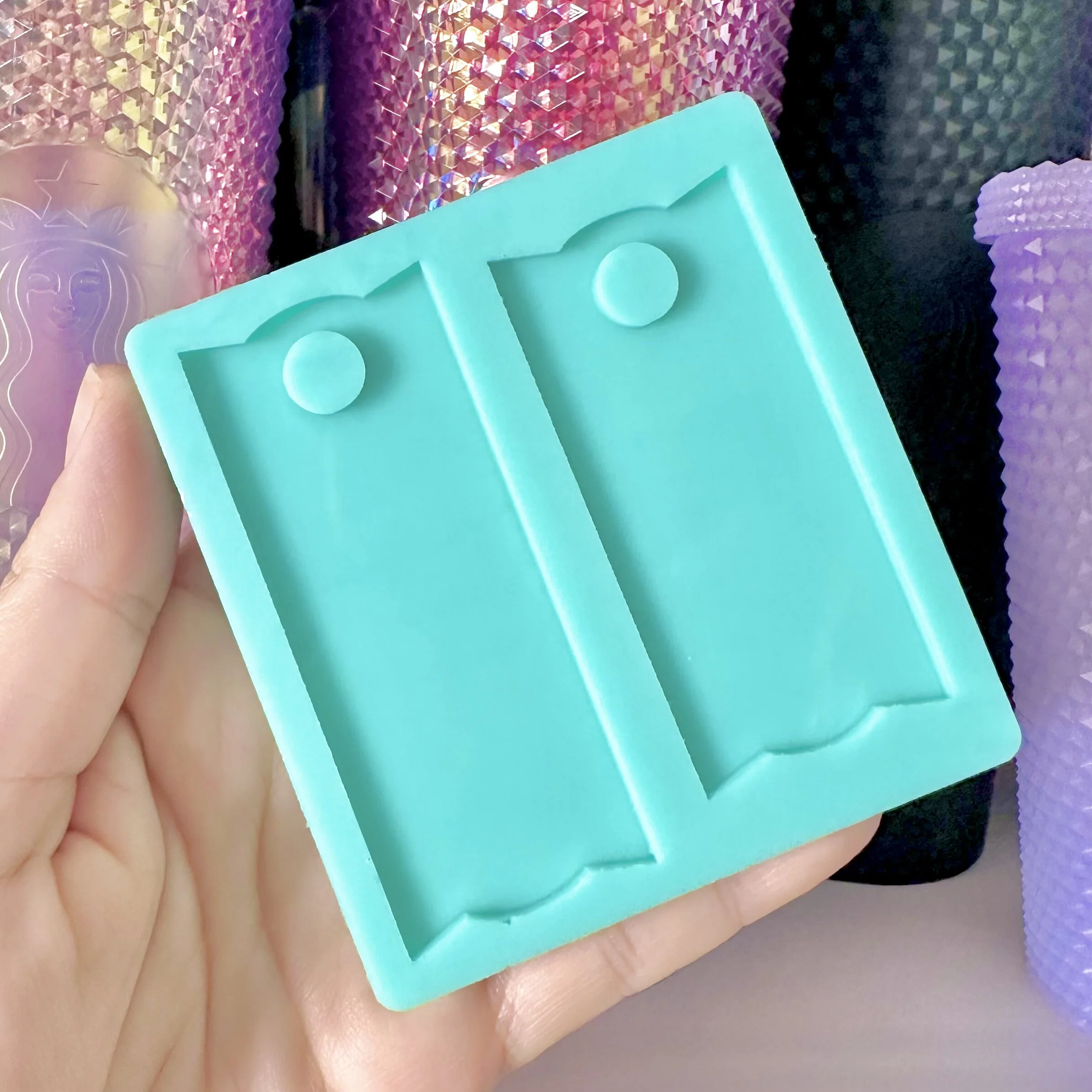 205BB793-A9FD-4262-9BC9-CCB8D7251212