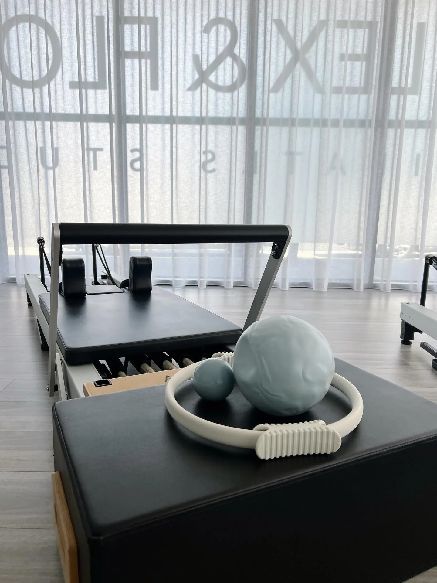 POINT COOK F&amp;F fam! 🩵 new props have arrived in the studio 👀✨ ENJOY! 🥰