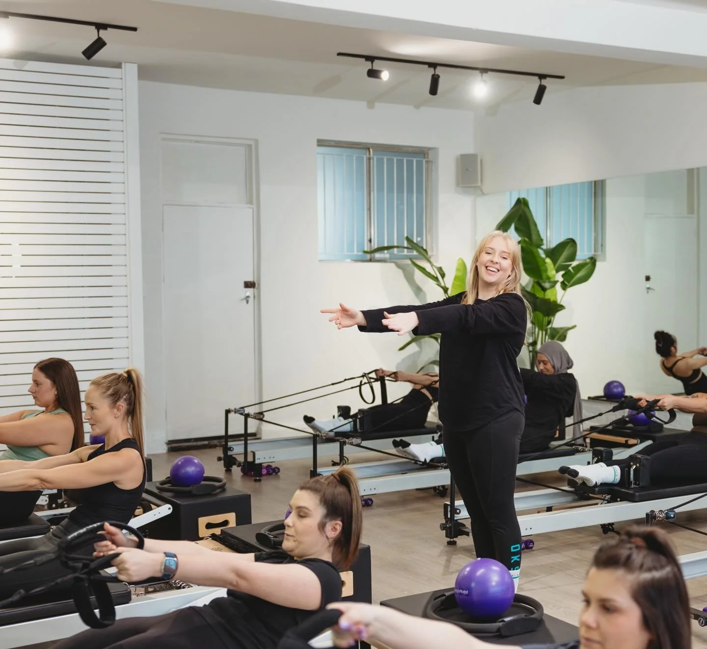 NEW ✨ Saturday morning schedule has landed at Altona North - giving you more options to move, every weekend 🤸🏾&zwj;♀️🤩

Book your reformer via our Flex &amp; Flow Pilates App or website 🌿📲