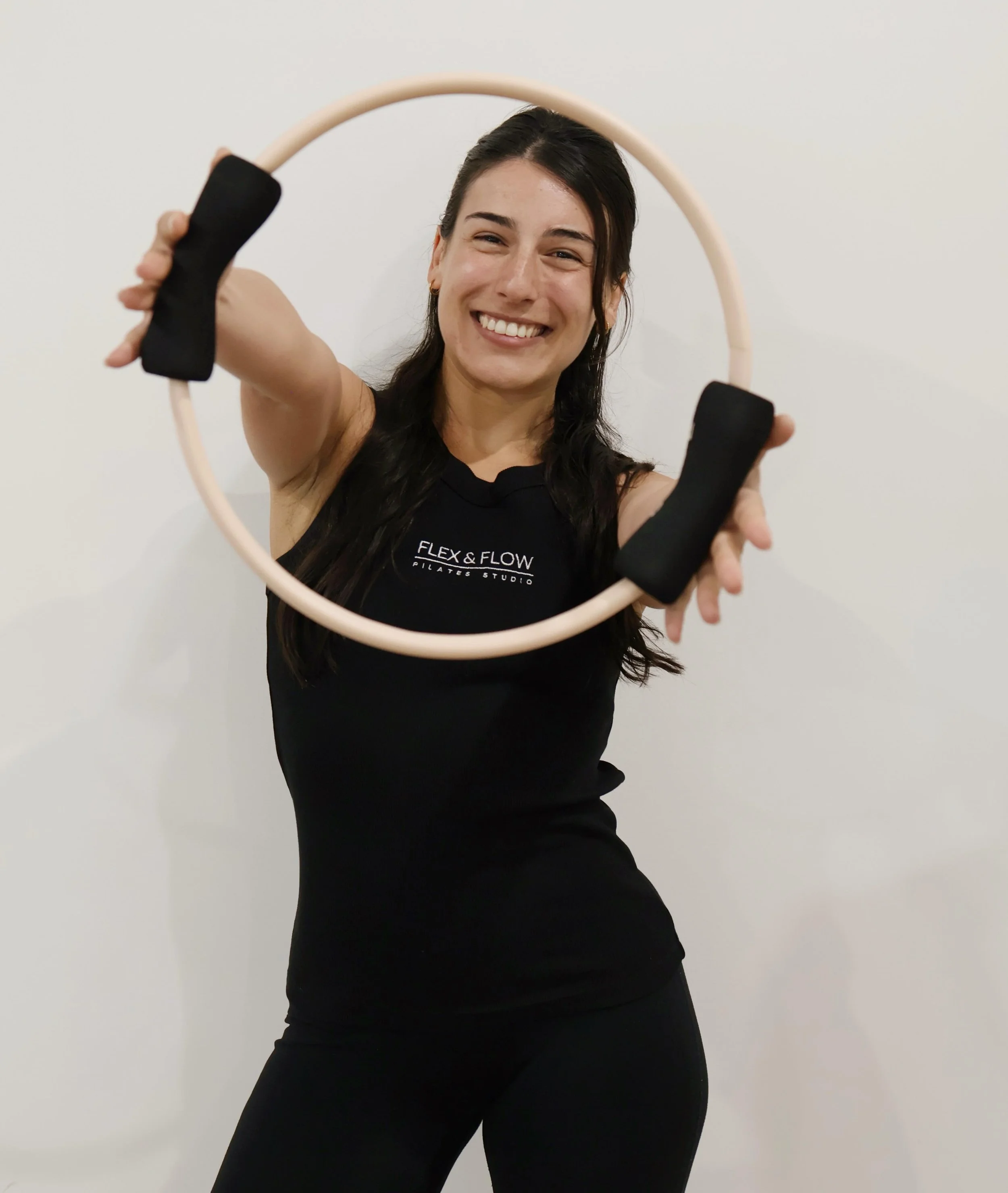 ✨ NEW ✨ Friday Night Class Schedules Have Landed ❄️

Introducing 💥

🤎 5:30pm with Chantelle at RESERVOIR 

5:30pm with our newest teacher, Chelsea at WESTMEADOWS 🩷

4:30pm &amp; 5:30pm with Chloe R at CAROLINE SPRINGS 💚

Whether you&rsquo;re fini