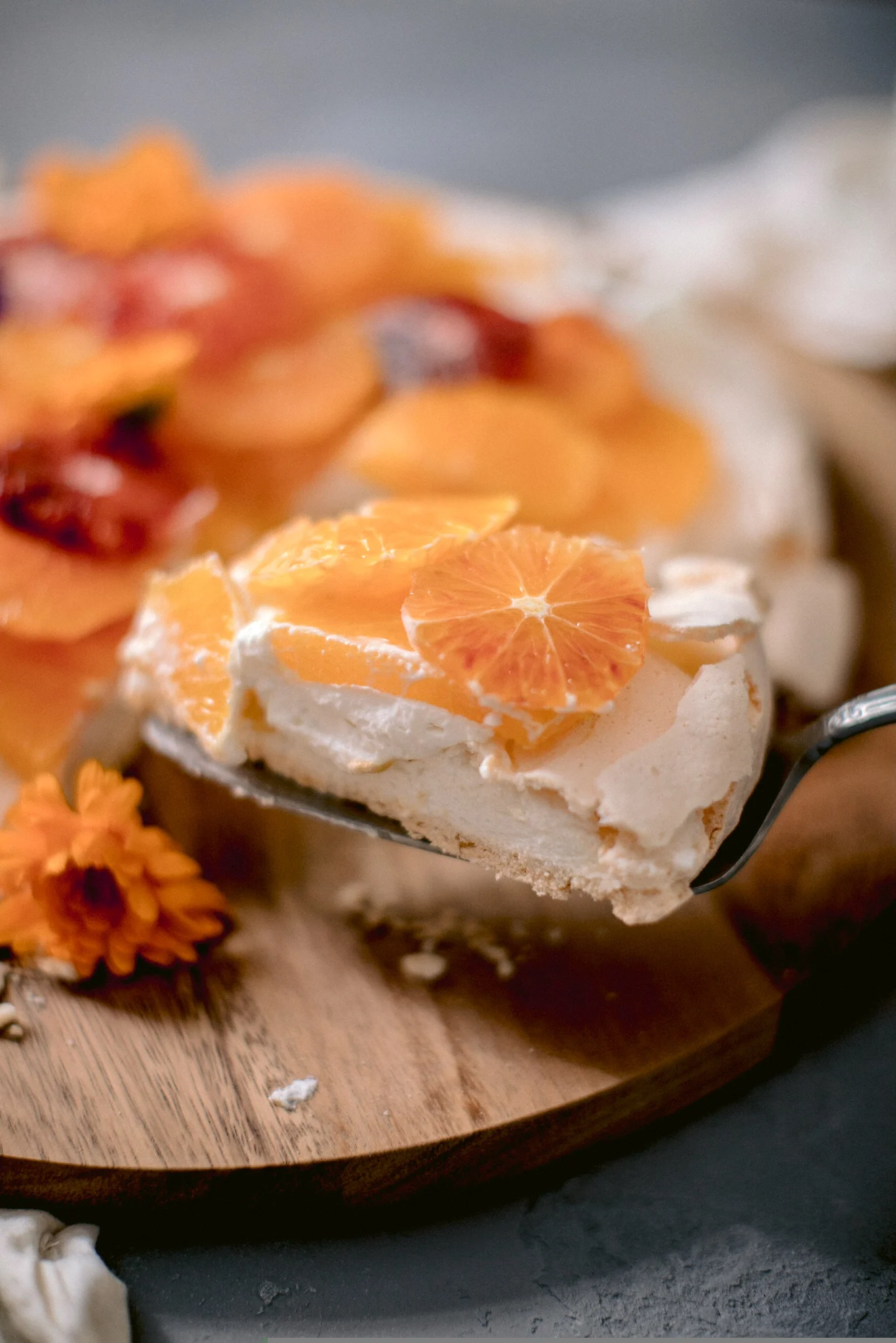 Easy Pavlova With Citrus Fruits Honeysuckle