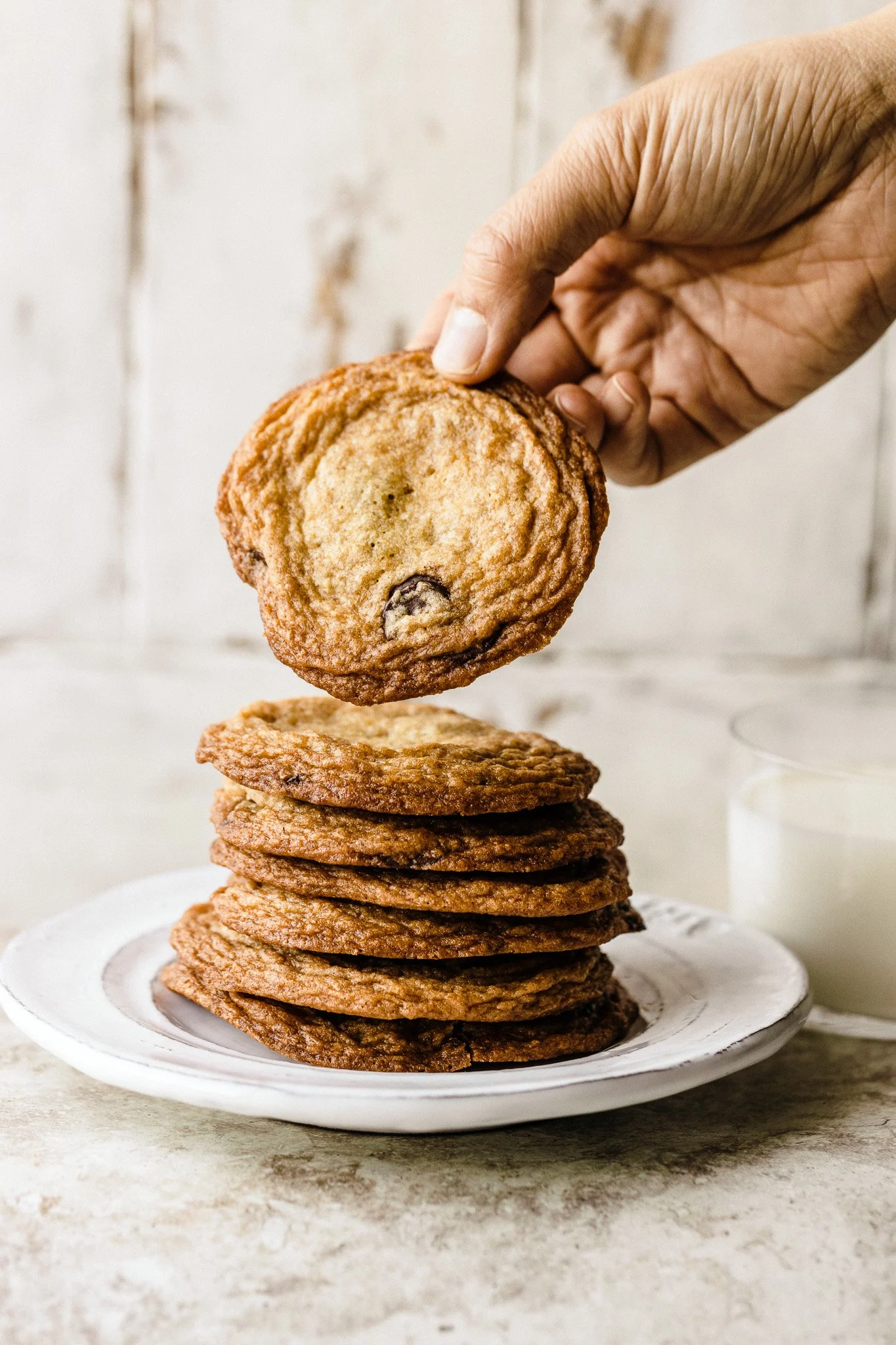 Thin & Crispy Chocolate Chip Cookies — Honeysuckle