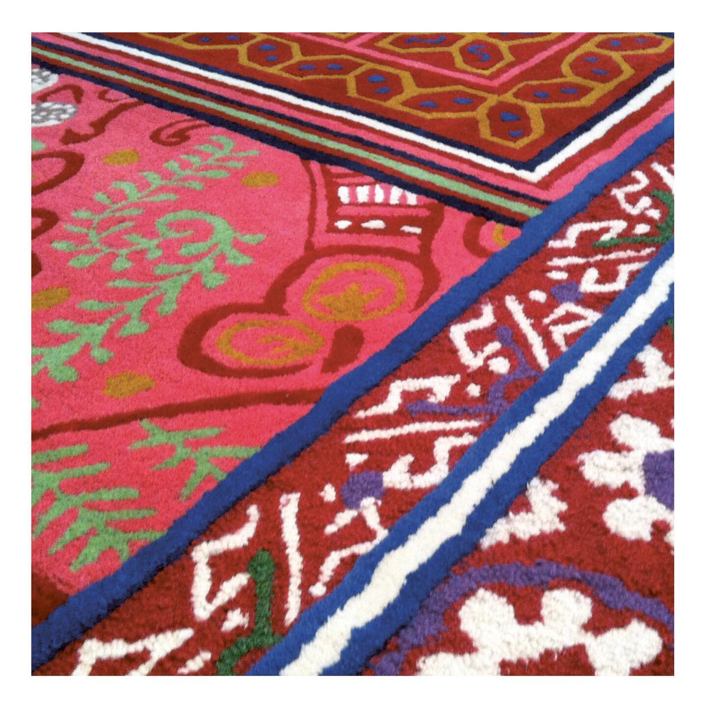 The colorful Baya, close up on this rug cheerfully inspired by Indian folklore and crafts and designed for @toulemondebochart 
Baya, un tapis aux couleurs et motifs inspirés du folklore indien en laine et soie végétale.
&bull;&bull;
#florenceboure