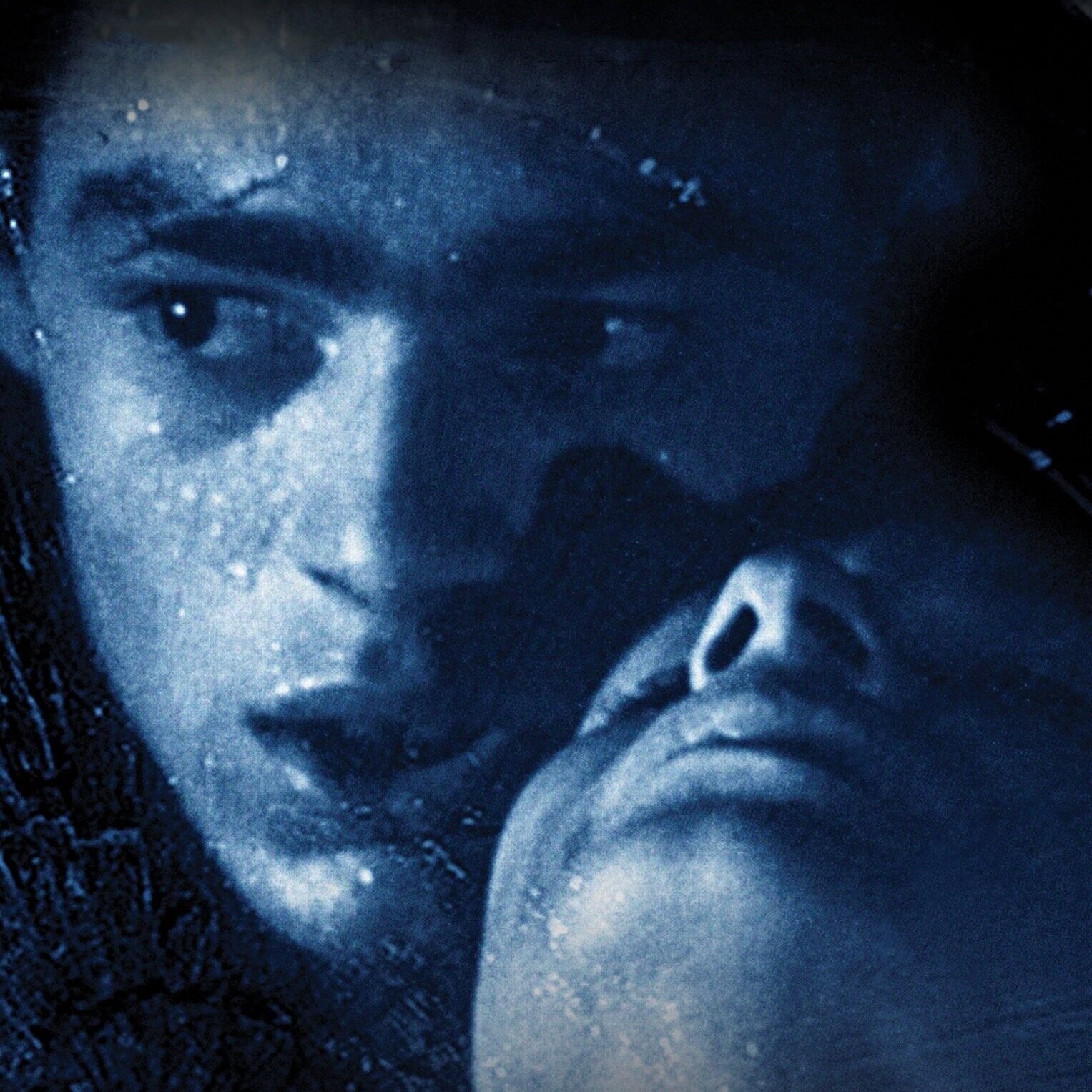 Tras el Cristal – In a Glass Cage
