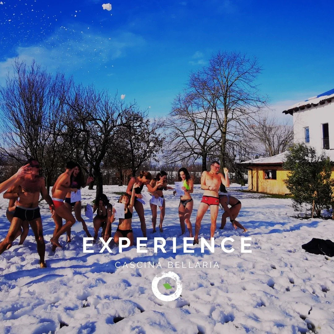 ☀️ SANKALPA DEL PRIMO GENNAIO
Se durante il fal&ograve; rituale del 31 dicembre lasciamo andare i pesi inutili che appesantiscono il nostro essere, la mattina del 1&deg; gennaio ci dedichiamo al Sankalpa.
☀️
Il Sankalpa &egrave; un cerimoniale di int