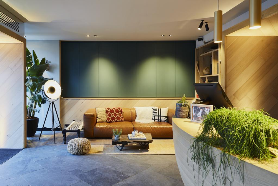 Hotel Indigo Antwerp – Lobby