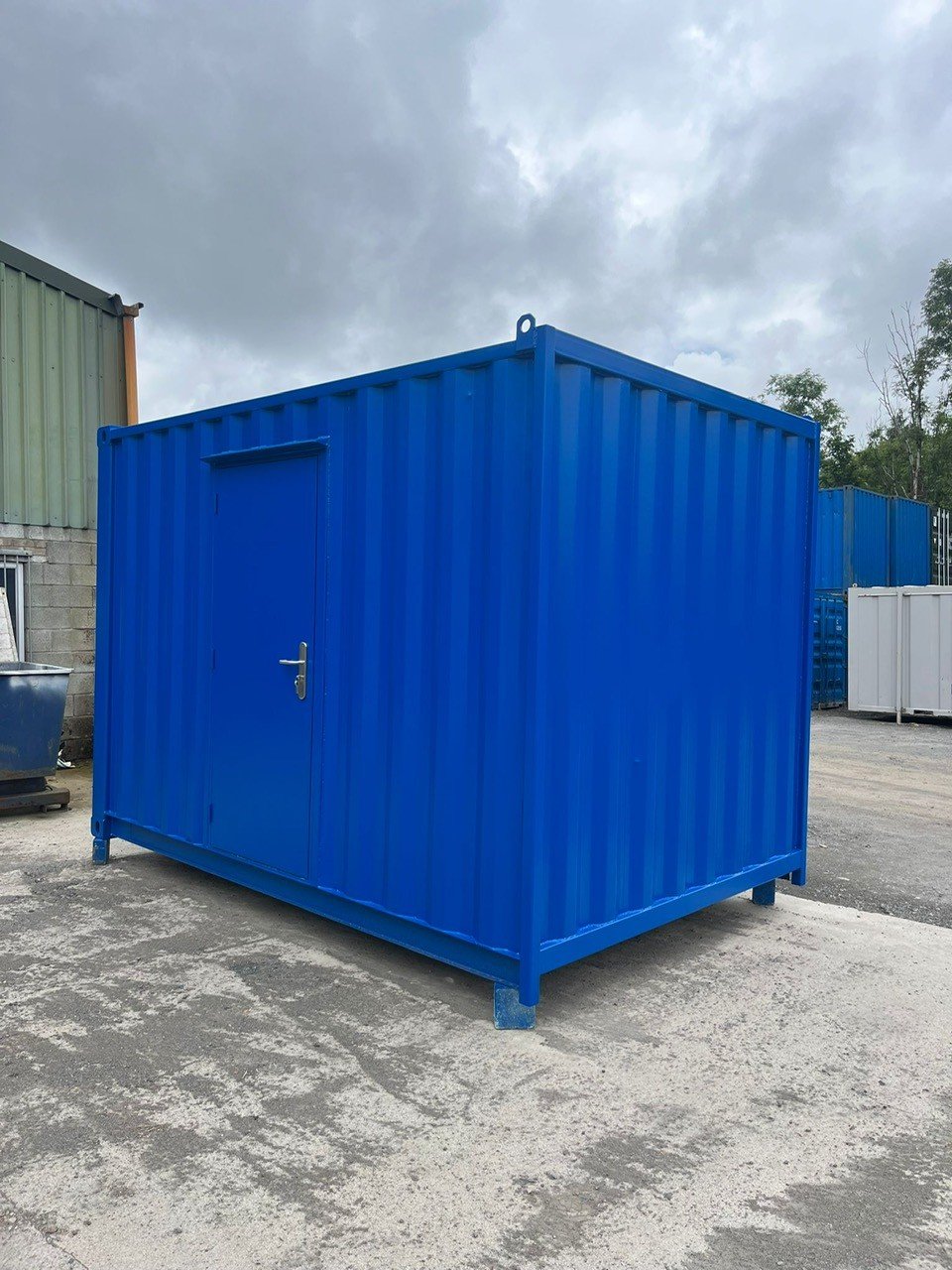 Container9.jpg