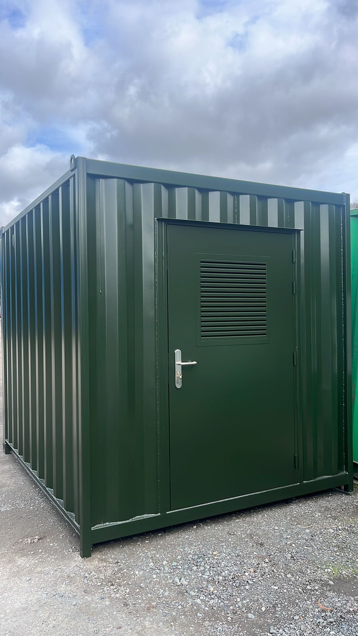 Container1.jpg
