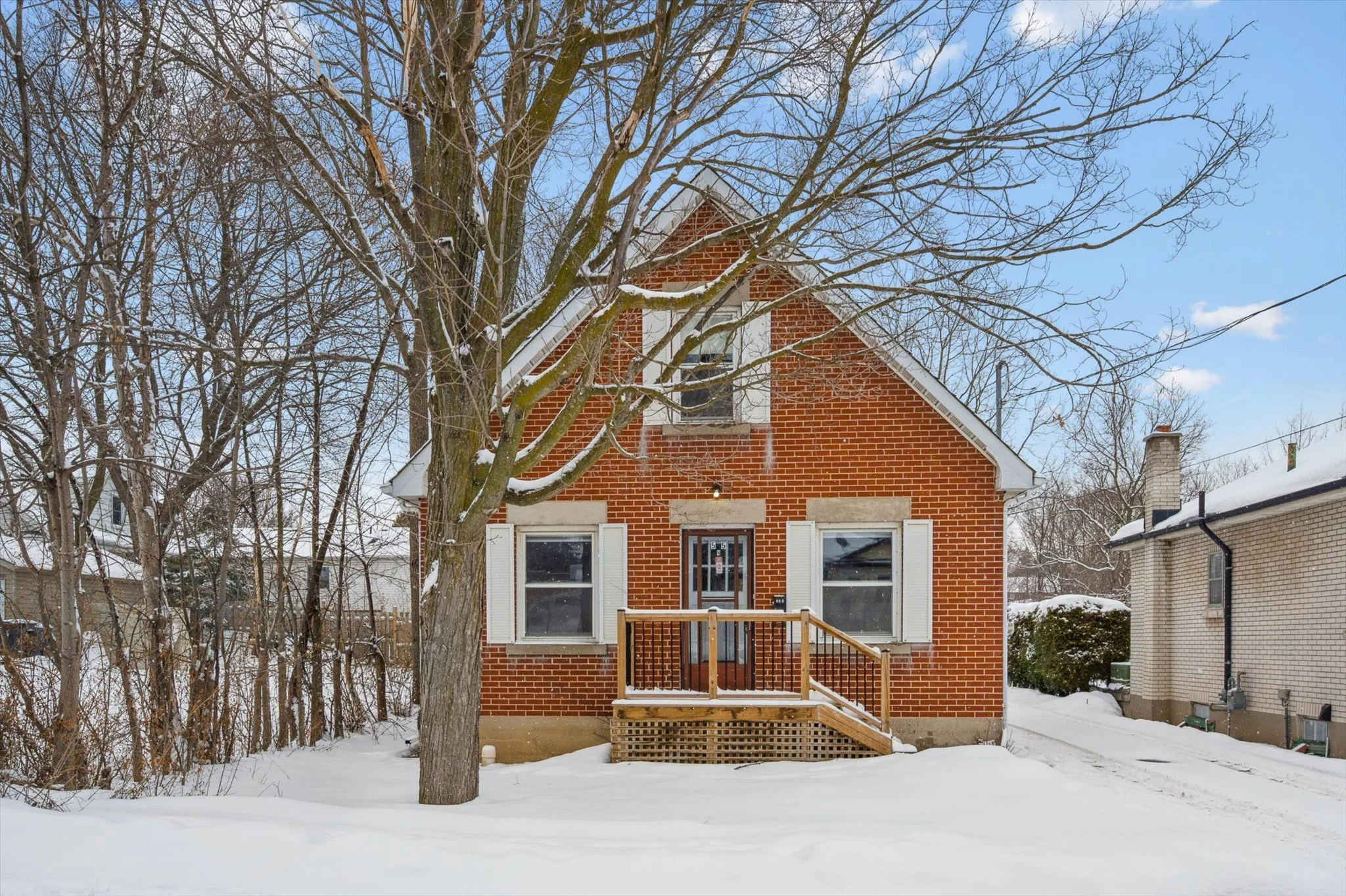 01-Stevenson St N 001.jpg