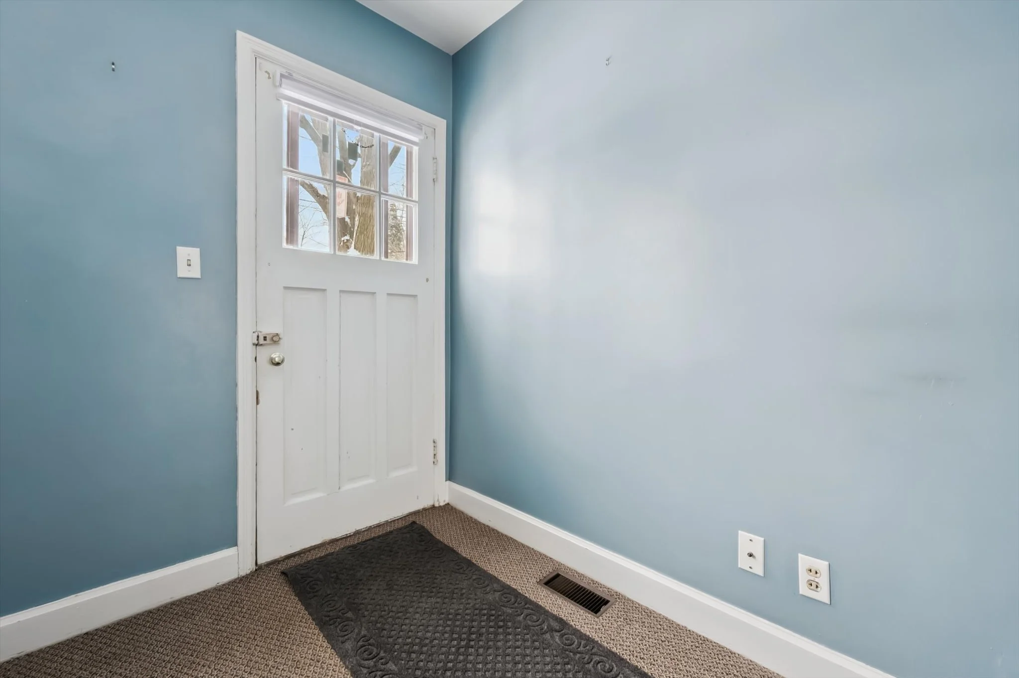 05-Stevenson St N 005.jpg