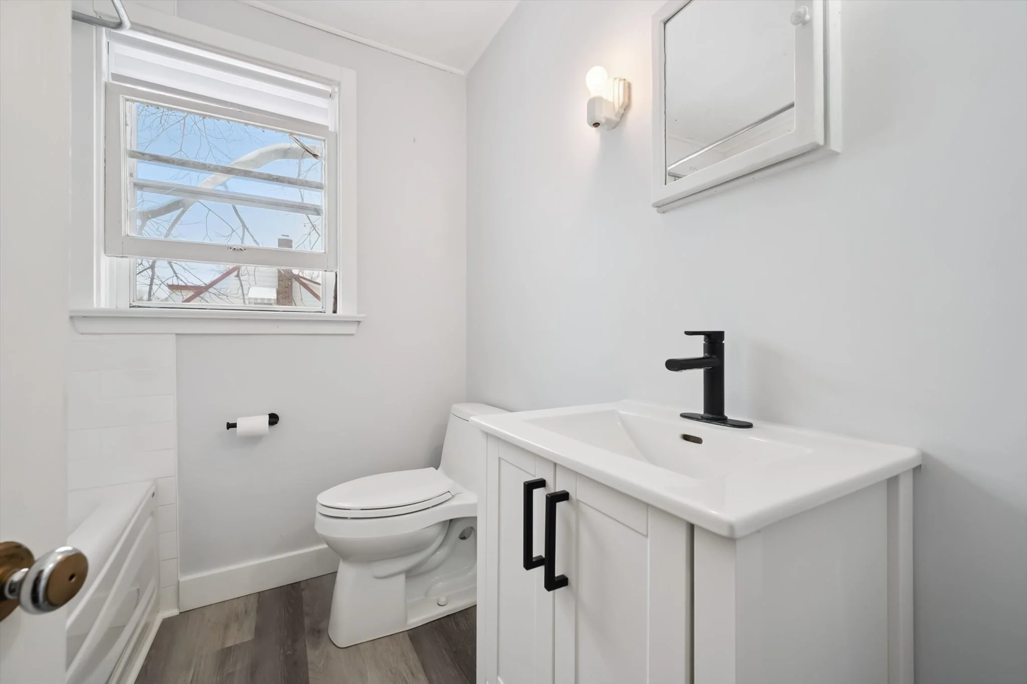 24-Stevenson St N 024.jpg