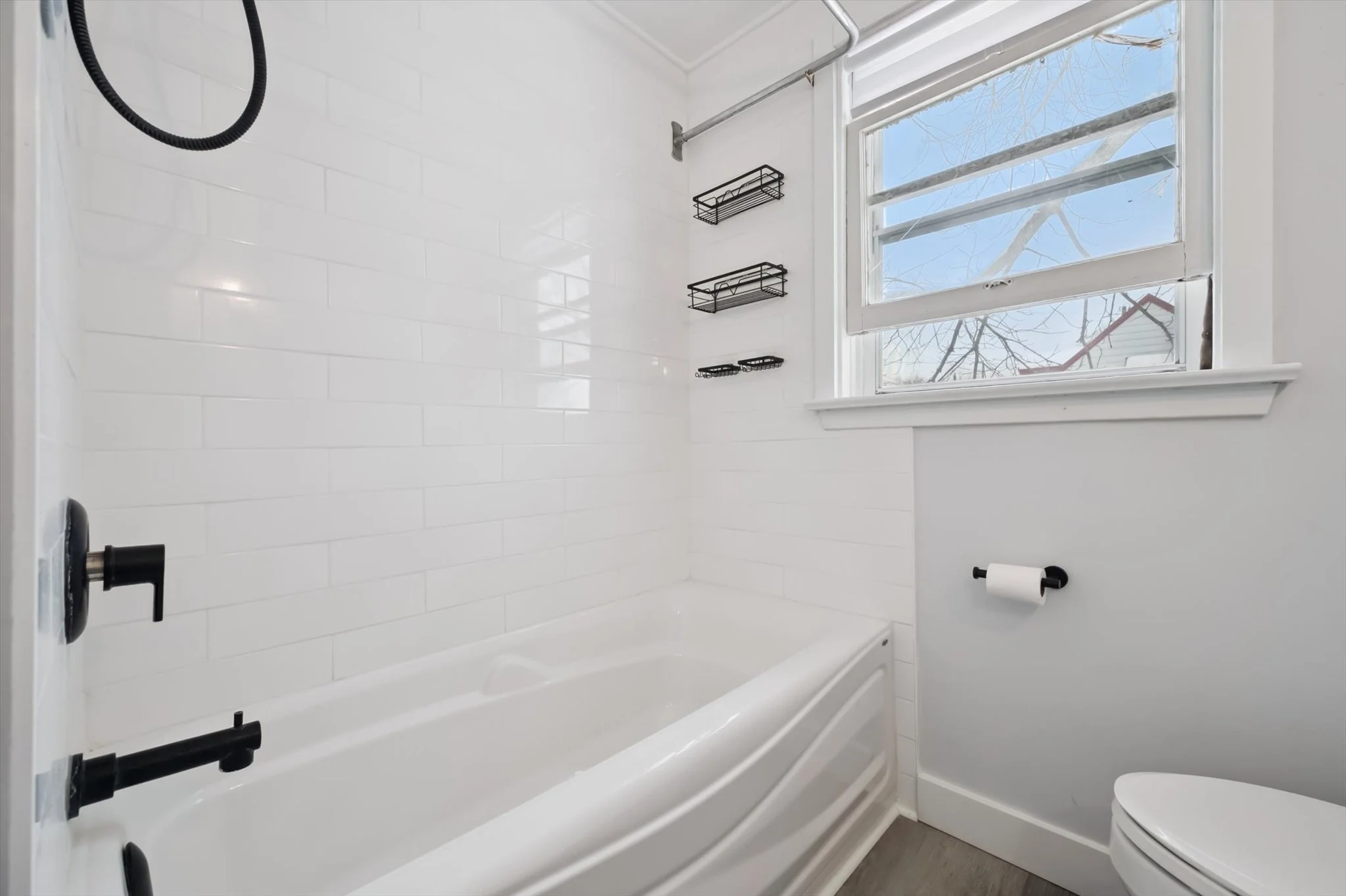 25-Stevenson St N 025.jpg