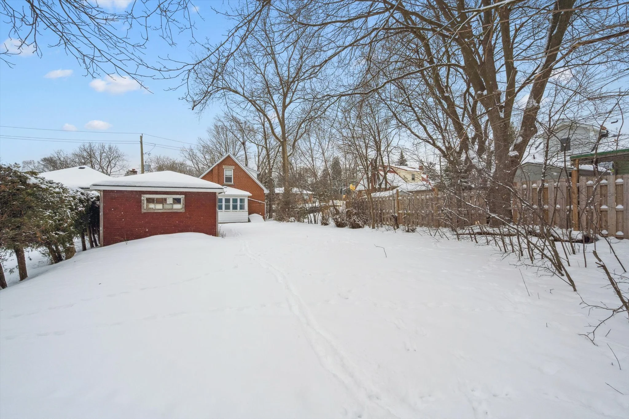 32-Stevenson St N 032.jpg