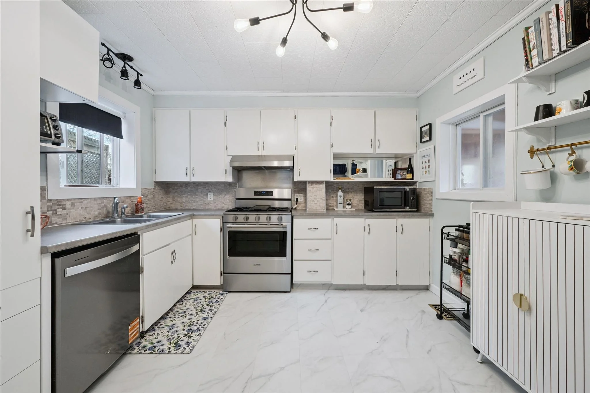 14-Inkerman St 014.jpg