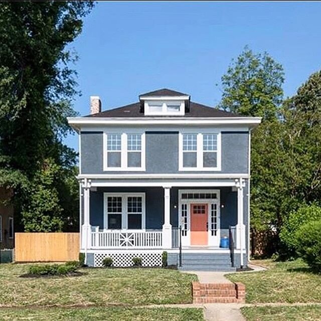 #throwbackthursday to one of our favorites! 
Have you noticed that we love early 1990s Foursquare homes? Richmond has such an amazing collection of historic homes!.. and we are constantly inspired by the many great investors, builders and homeowners 