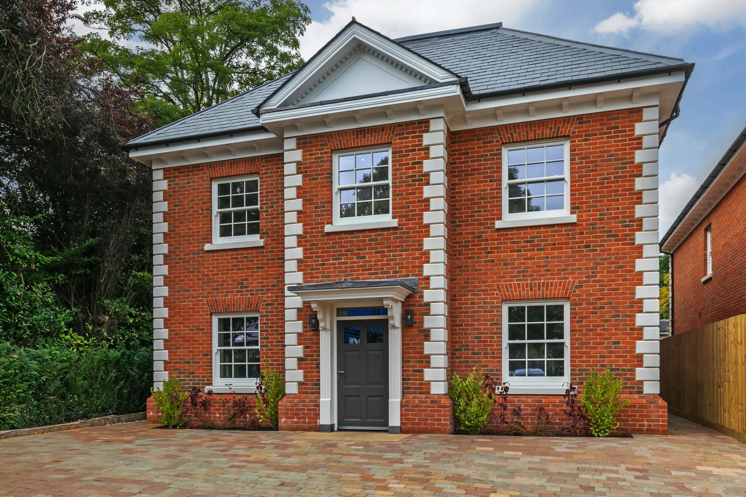 Heythrop, Old Hillside Road