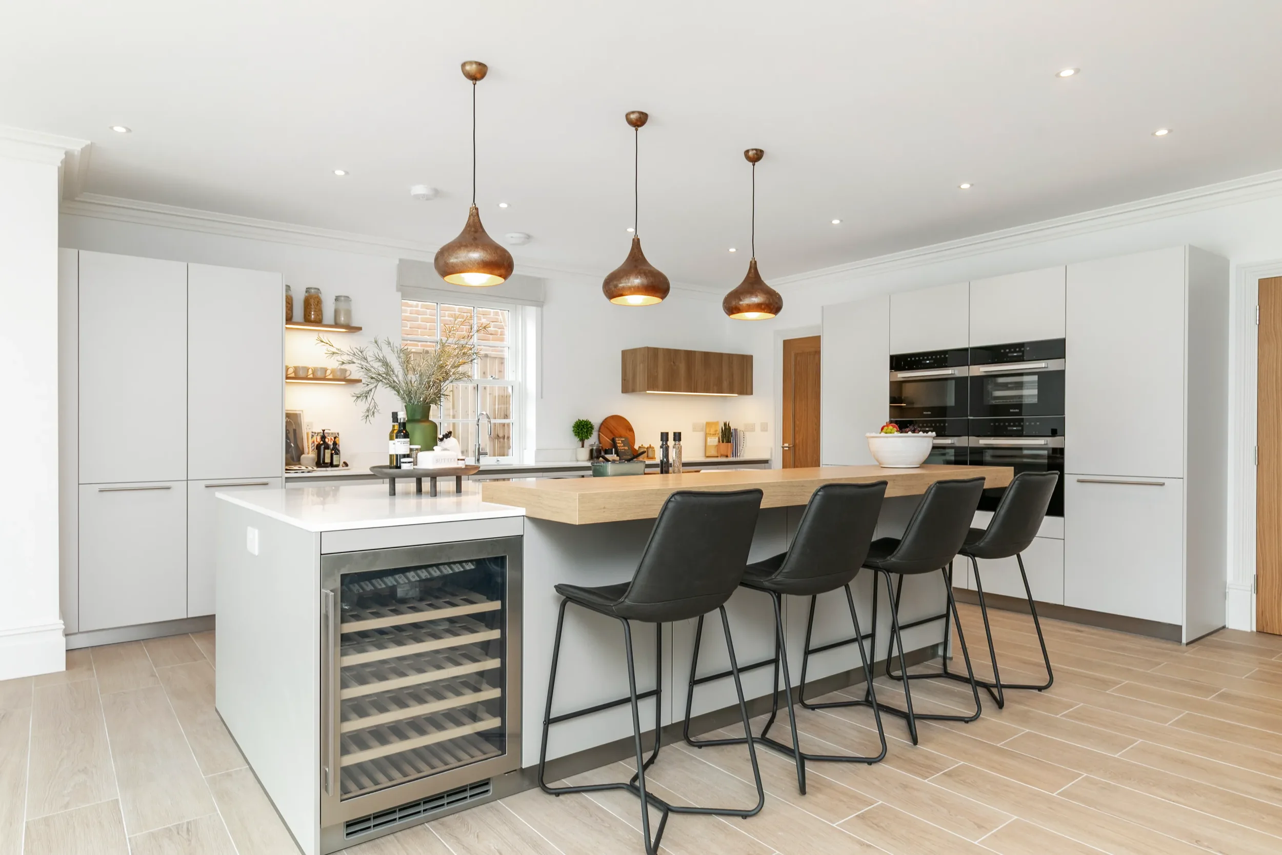 Heythrop, Old Hillside Road