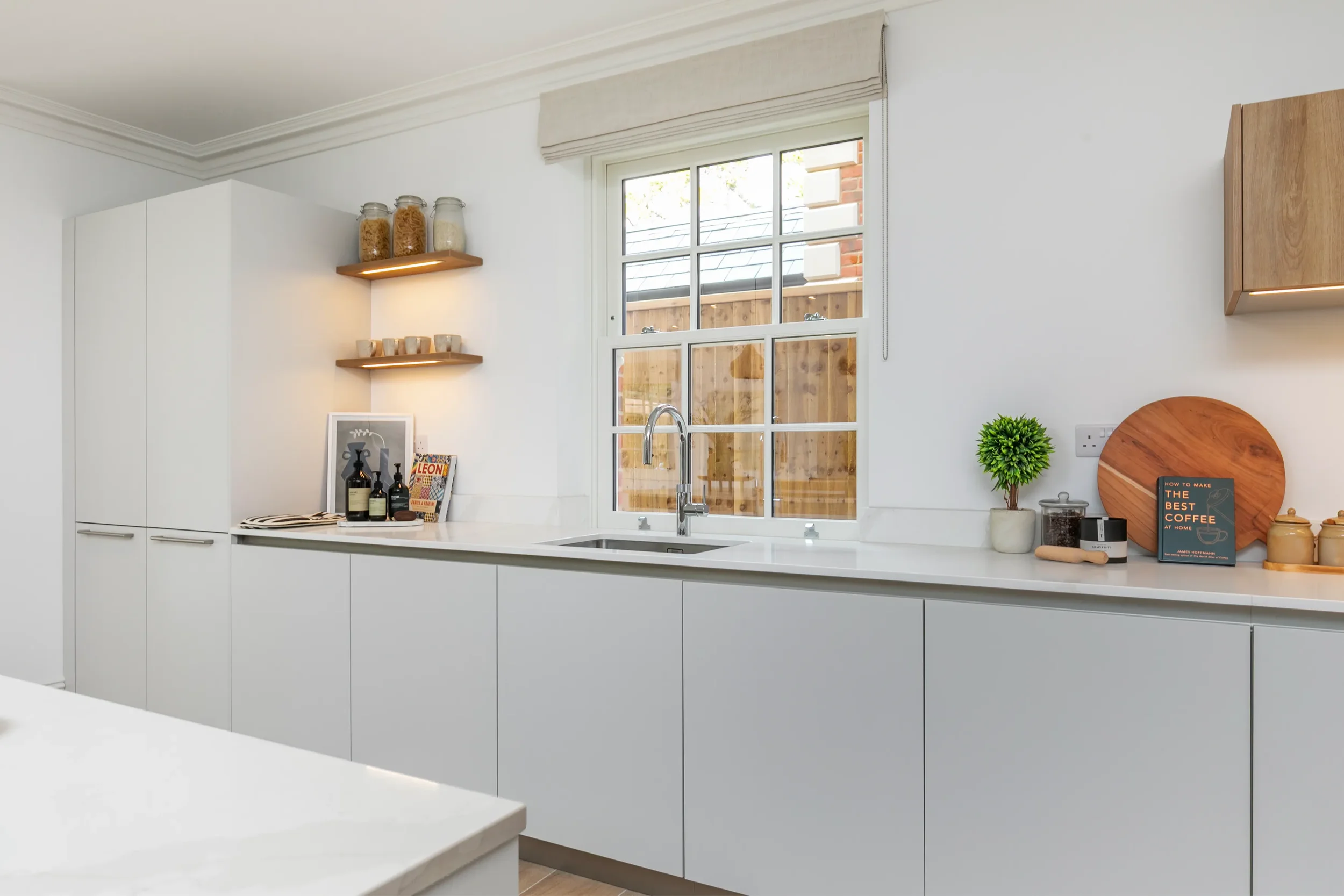 Heythrop, Old Hillside Road