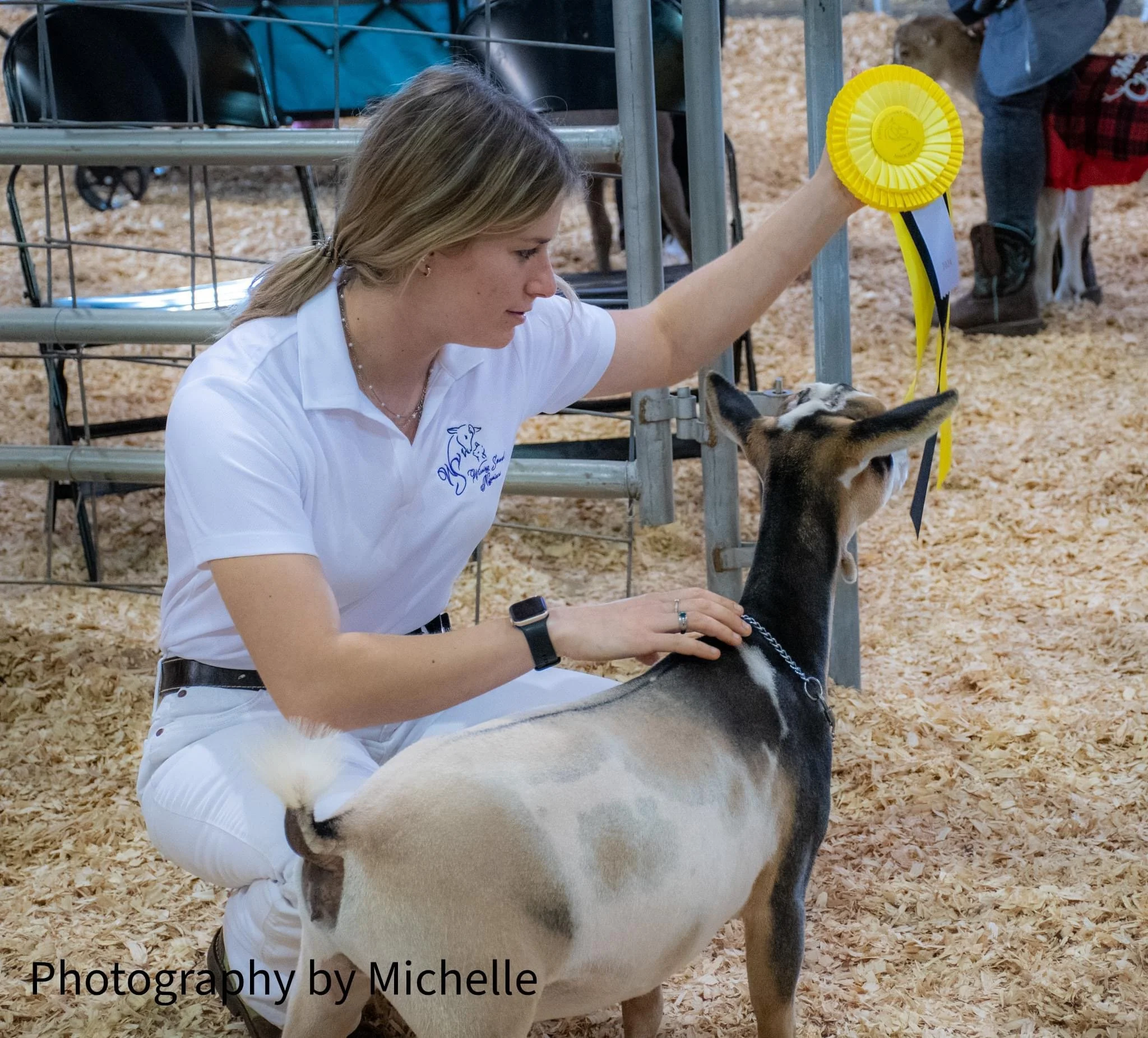 Sunny Jr Ribbon candid.JPG