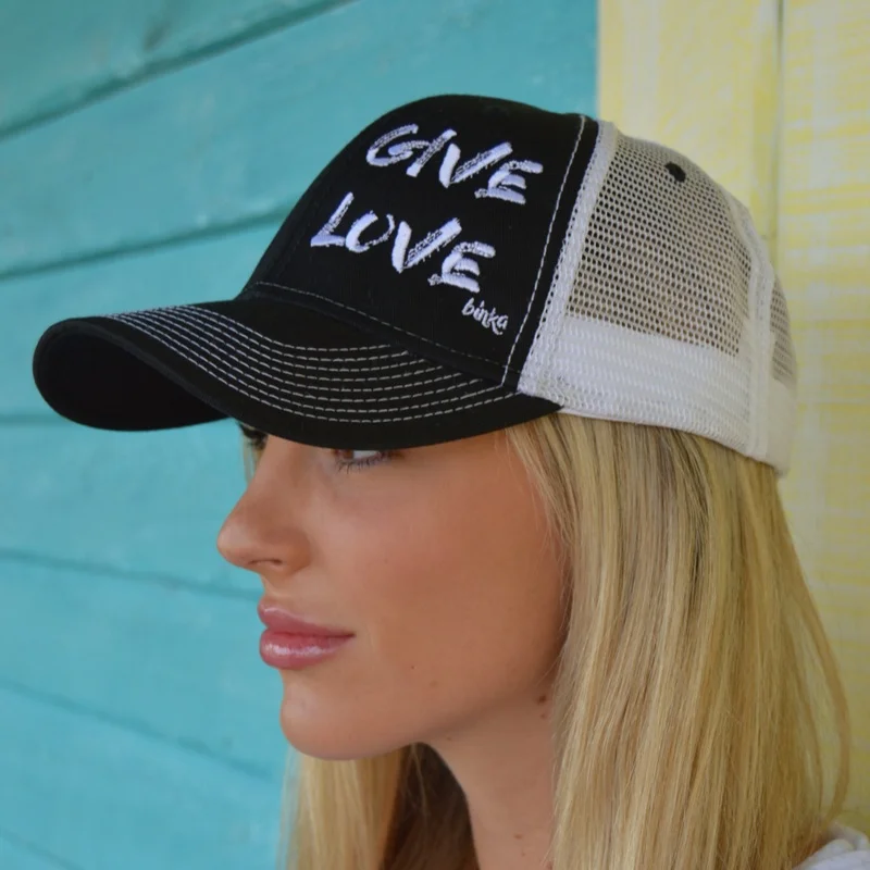 give+love+hat+black2+for+web+%281%29.jpg