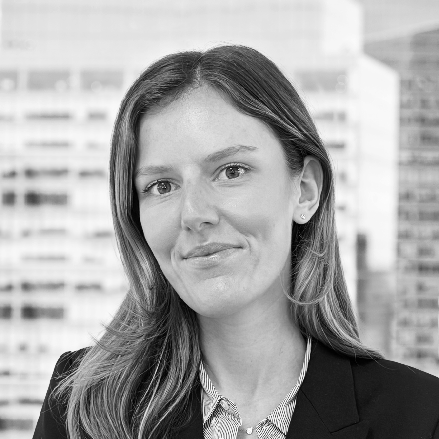   Madeleine Reinhard  Associate 