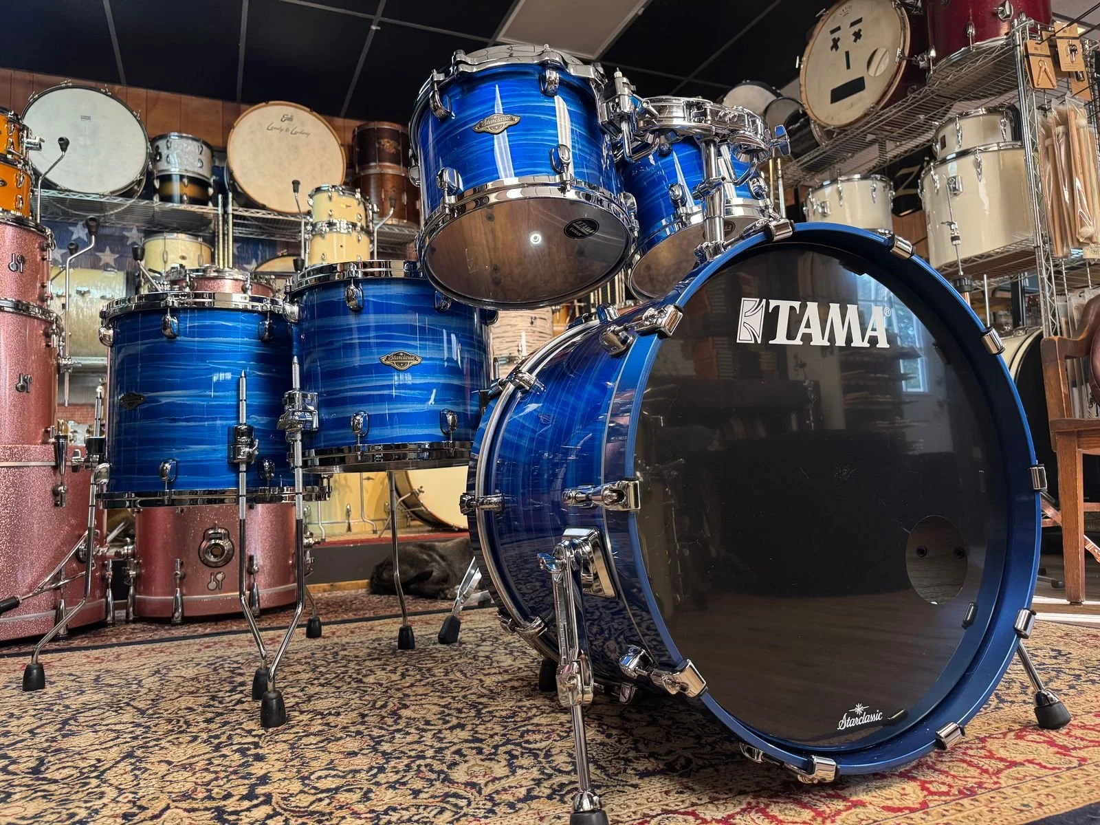 Tama Starclassic Walnut/Birch 5pc Drum Set in Lacquer Blue Ocean Ripple
