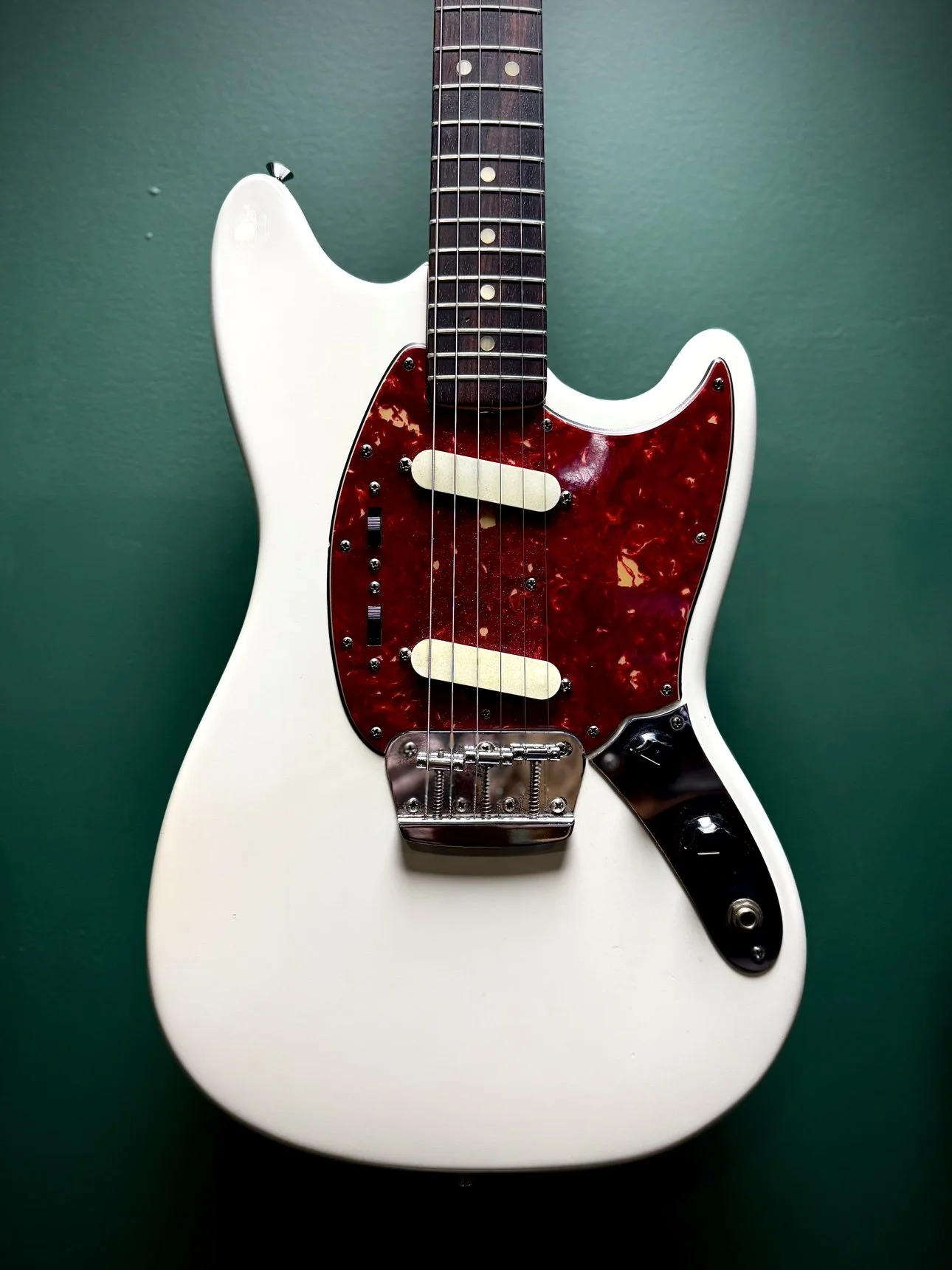 Fender "Duo-Stang" Electric Guitar - 1960s - Olympic White Refin