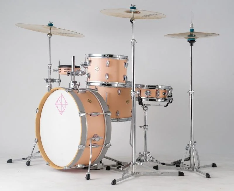 peach-fuzz-stock.jpg