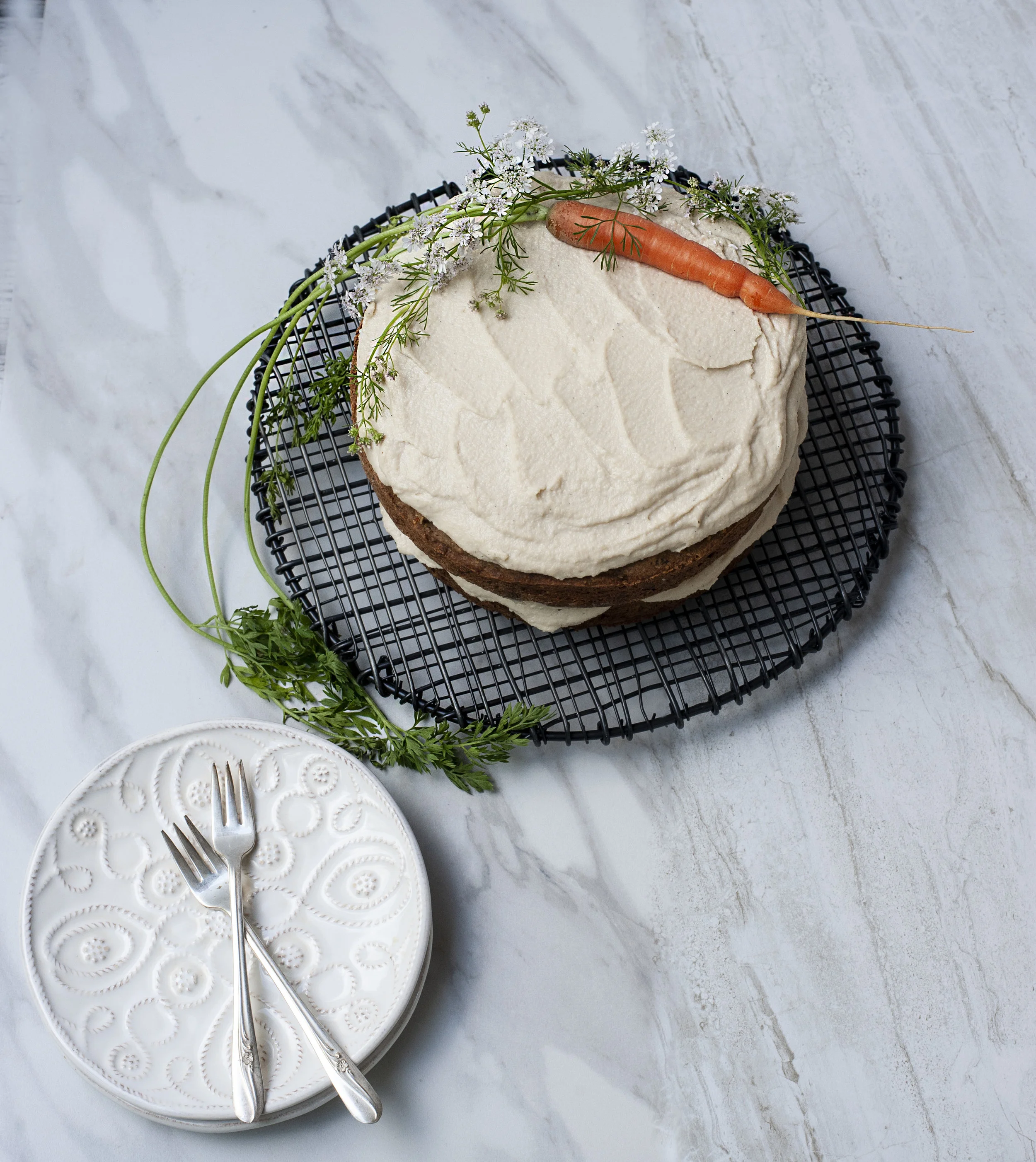 OATLY-CARROT-CAKE-OATCREAM.jpg