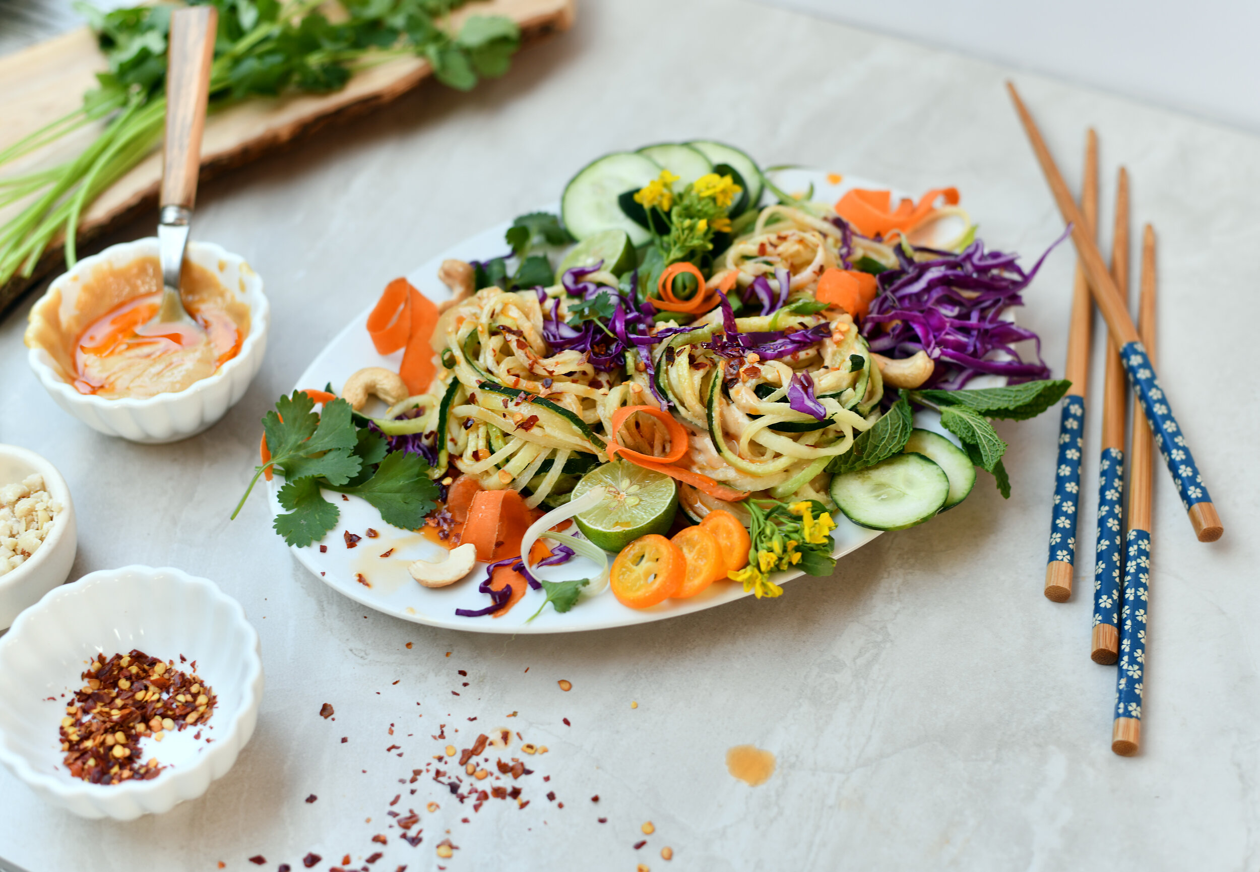 Thrive-Pad-Thai-Zoodles-sideview-sk.jpg
