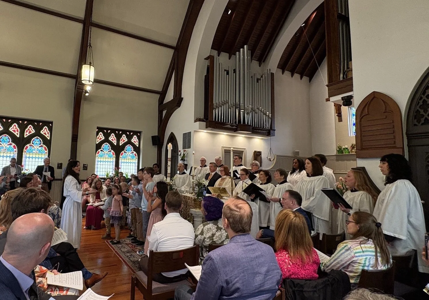 Kids and Choir - BLURRED.jpeg