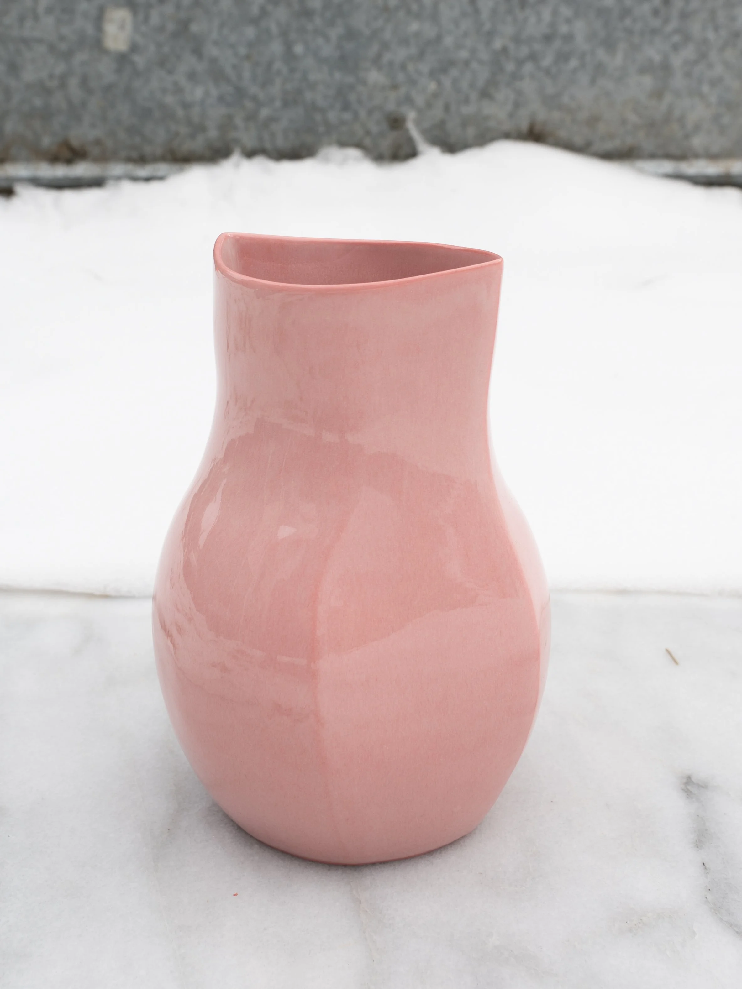 Skew Vase / Hot Pink