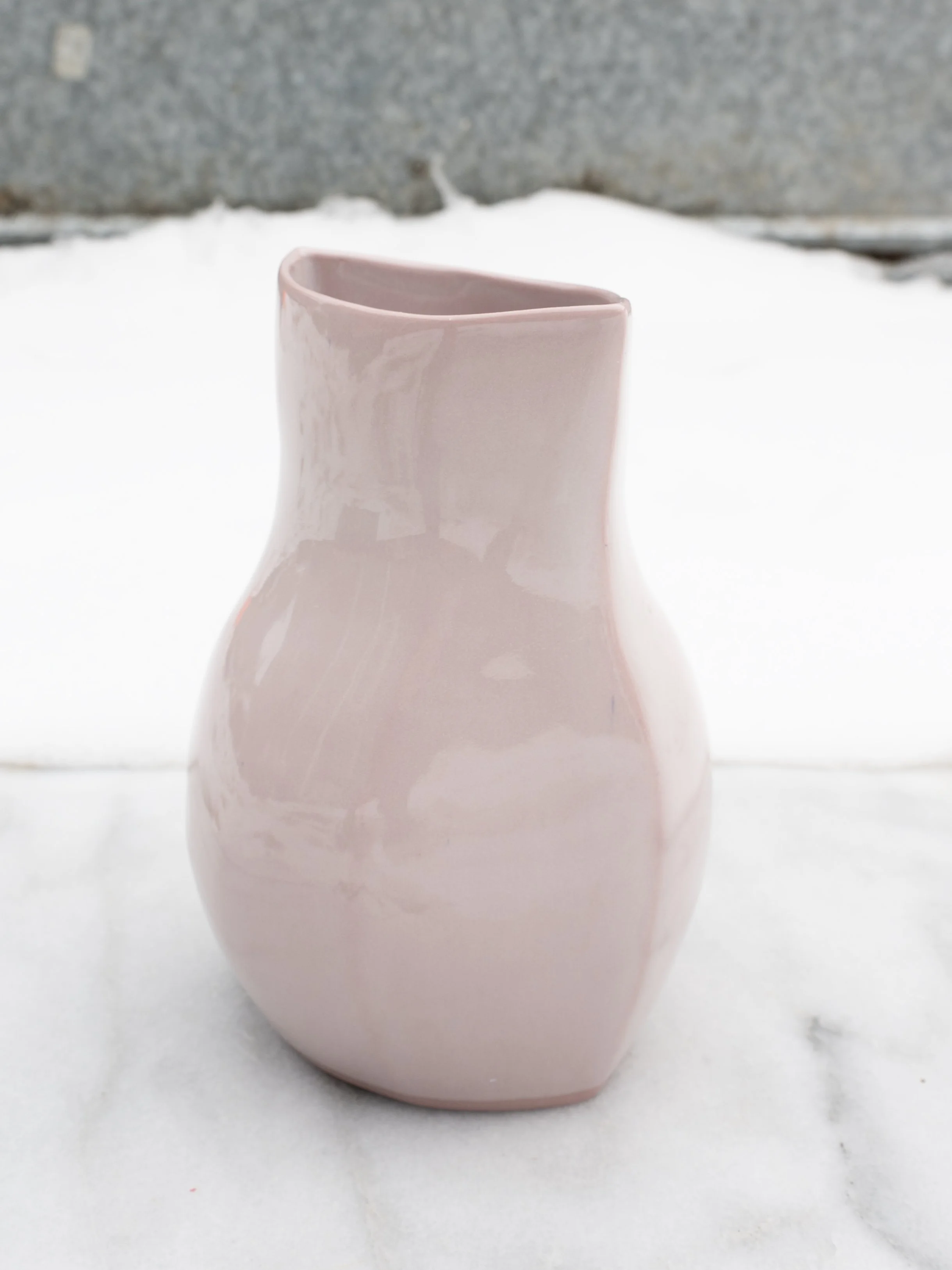 Skew Vase / Mauve