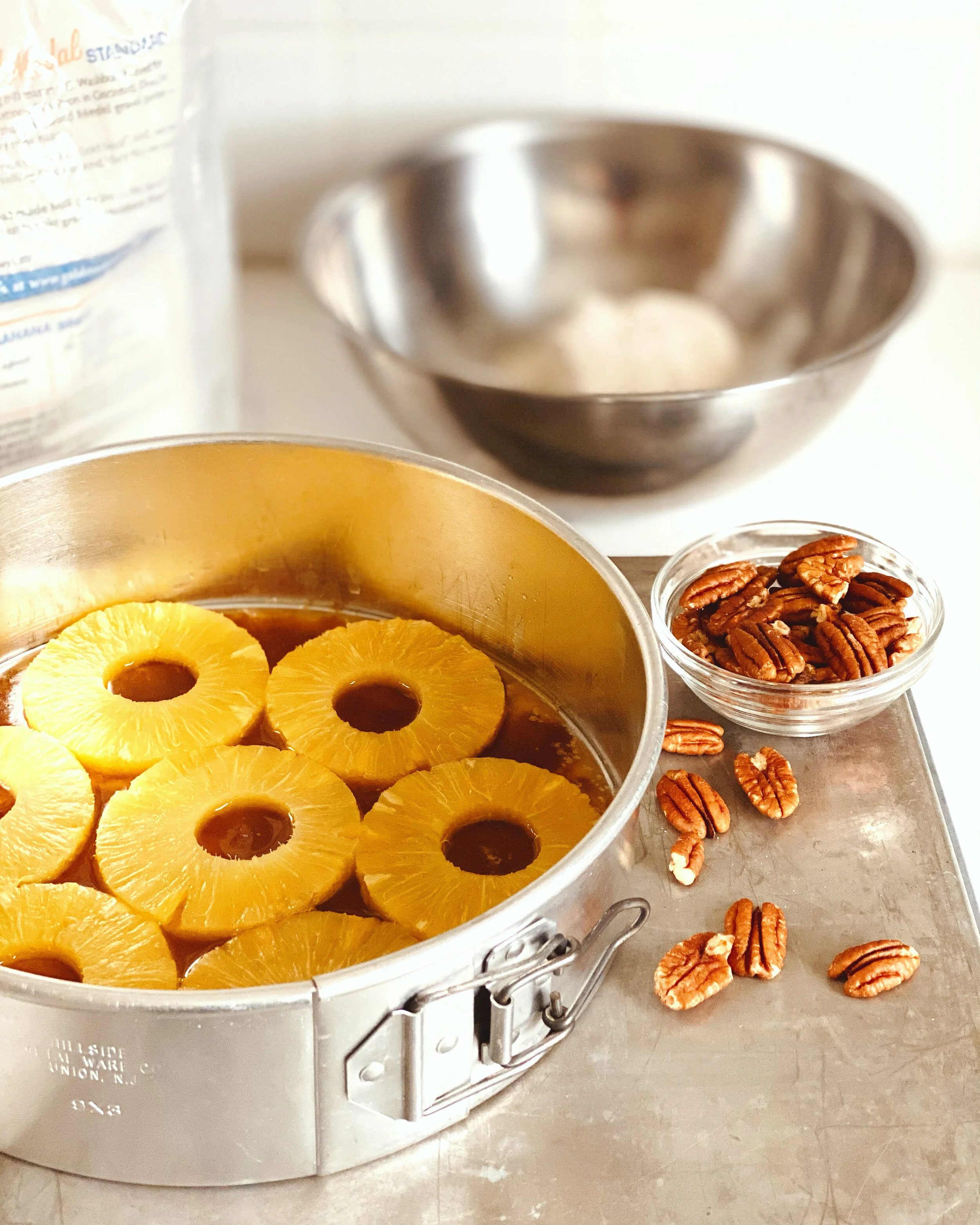  Personal work  /  Pineapple upside down cake assembly 