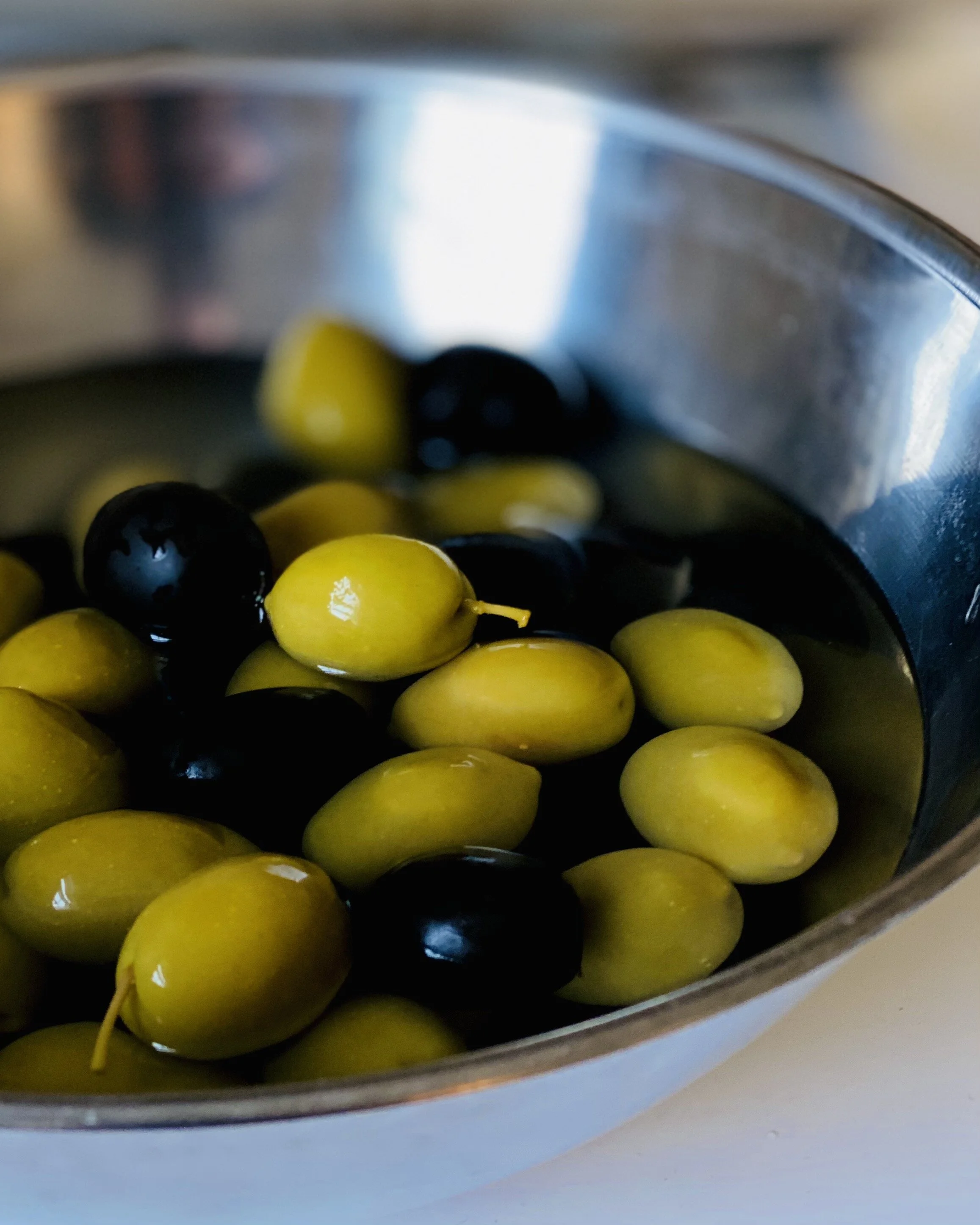  Soaking olives 