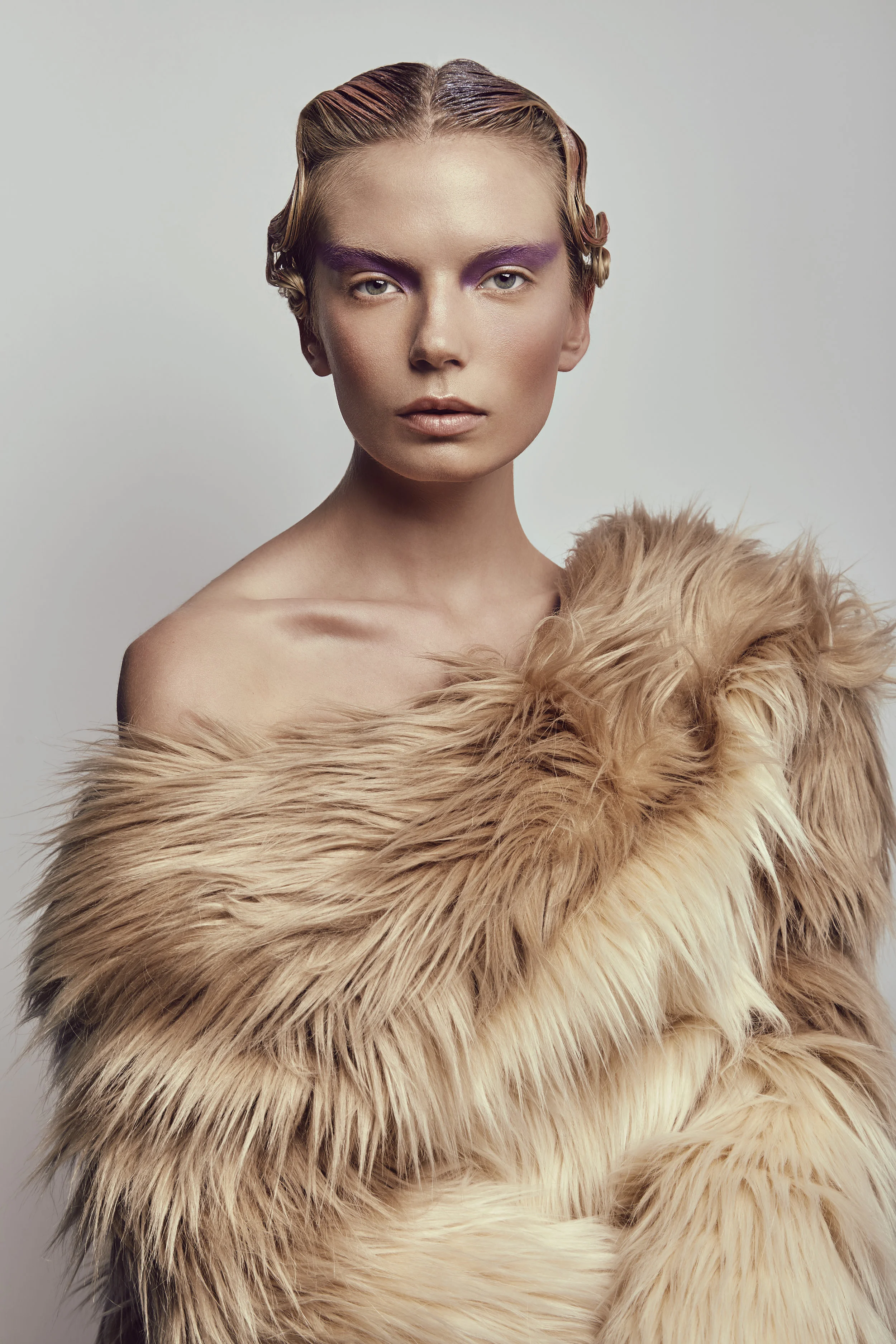 MG_STUDIO_(C)2018_BEAUTY TRIO25160.jpg