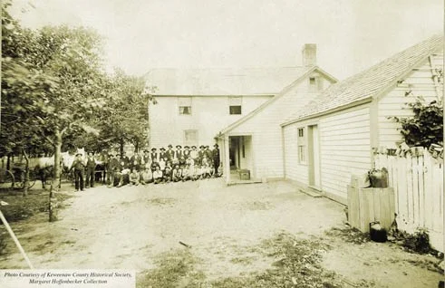 JonasBammertFarm2Sepia2.jpg