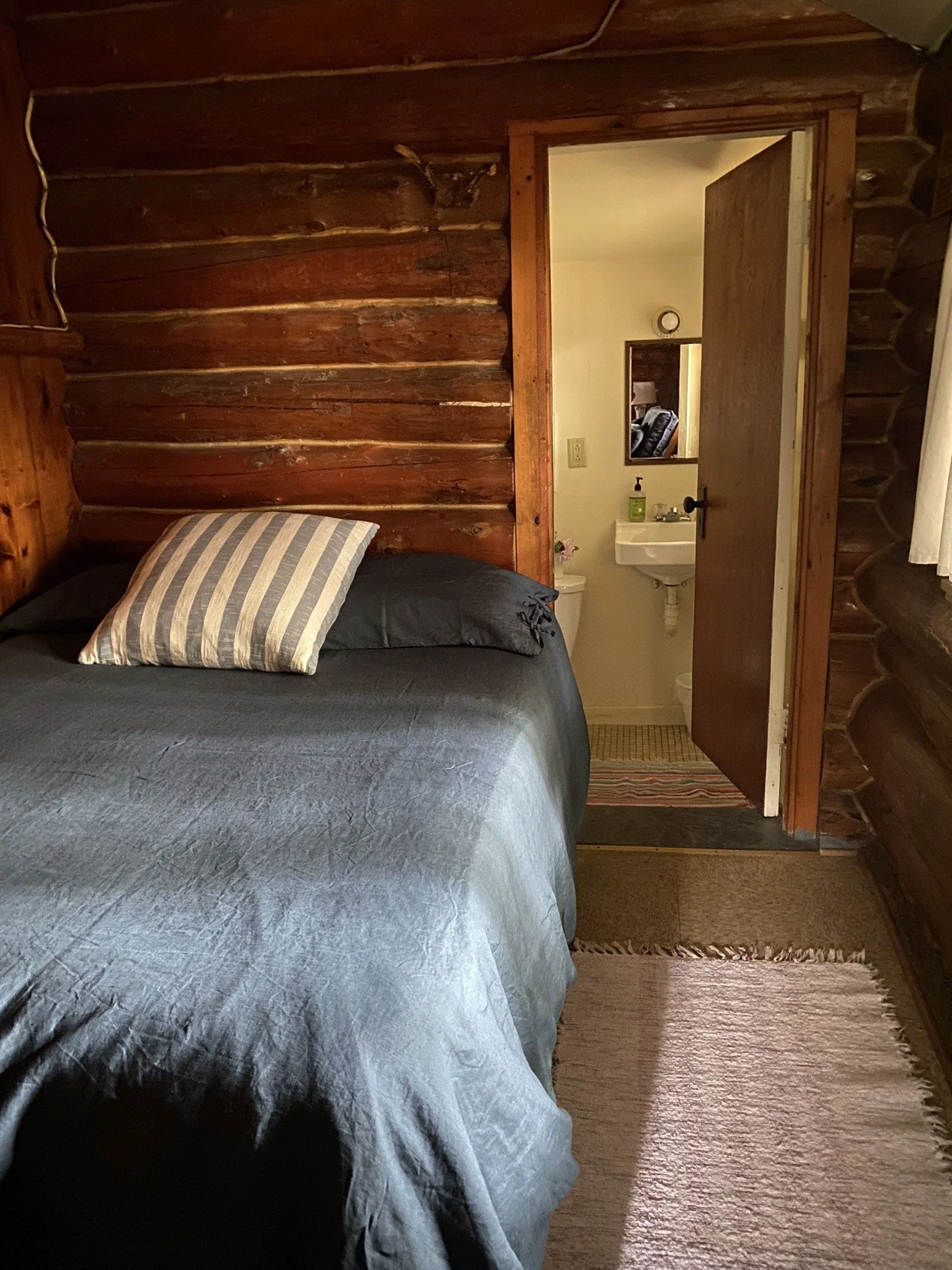 Kaksi Log Cabin Otter Lake Cabin Manninen's Cabins